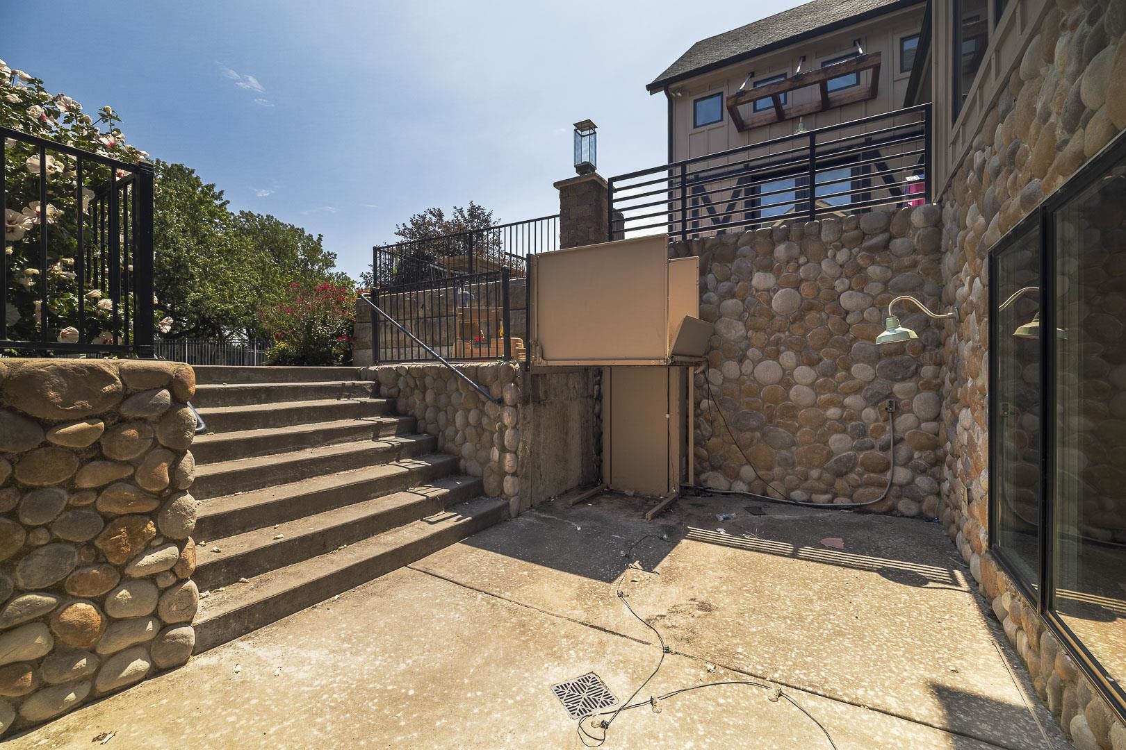 11026 W Hollywood Property Photo 31
