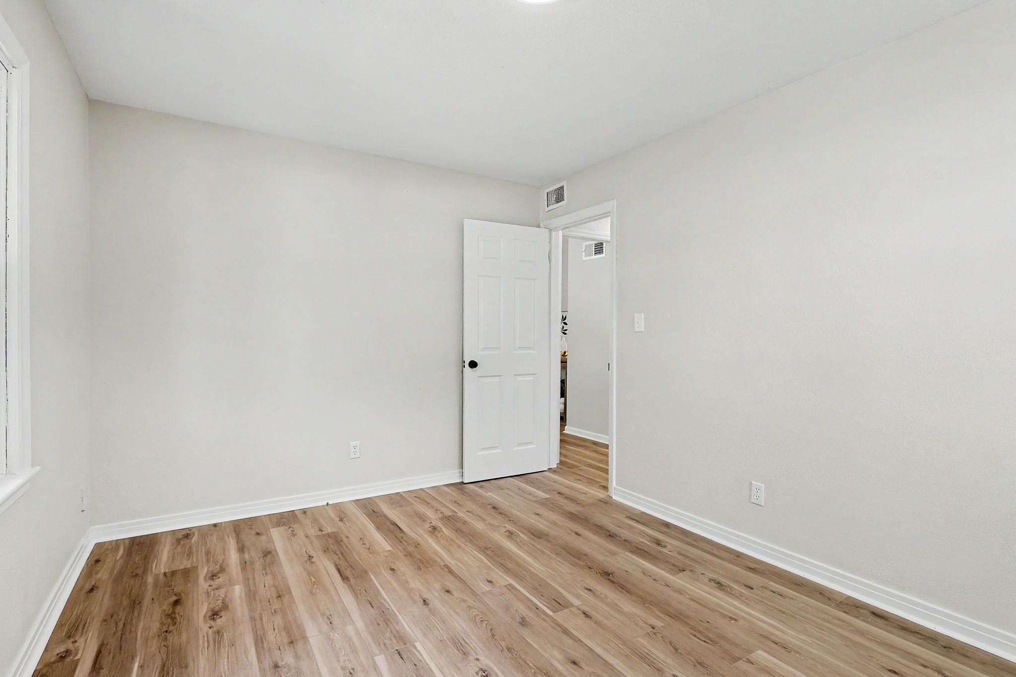 5811 E Skinner Property Photo 13