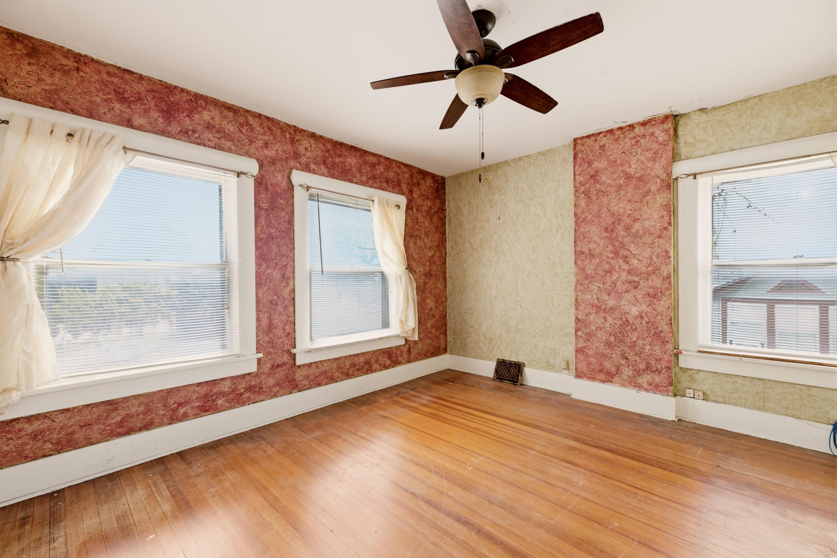 3240 E Country Club Pl Property Photo 20