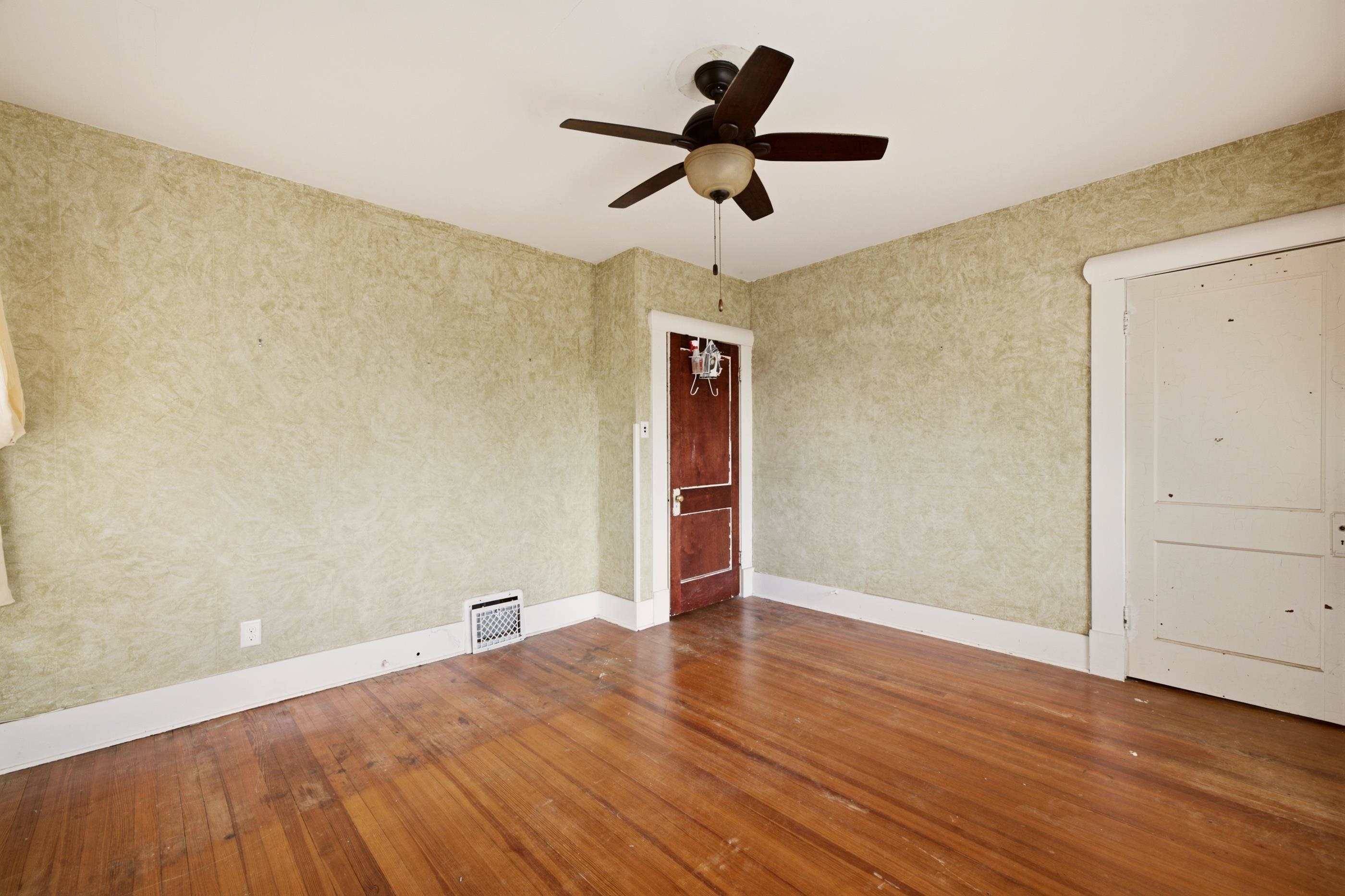 3240 E Country Club Pl Property Photo 21