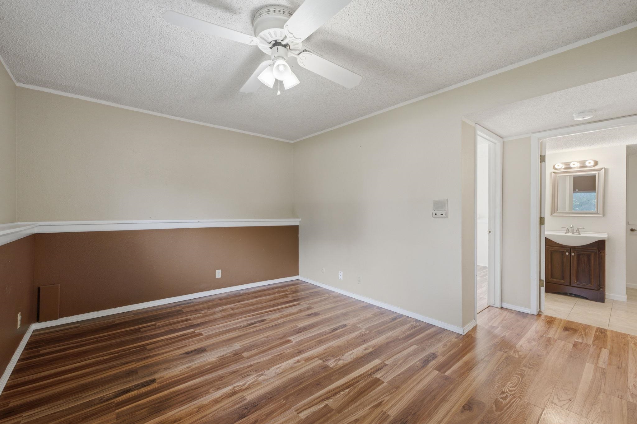 435 E Campus St Property Photo 17