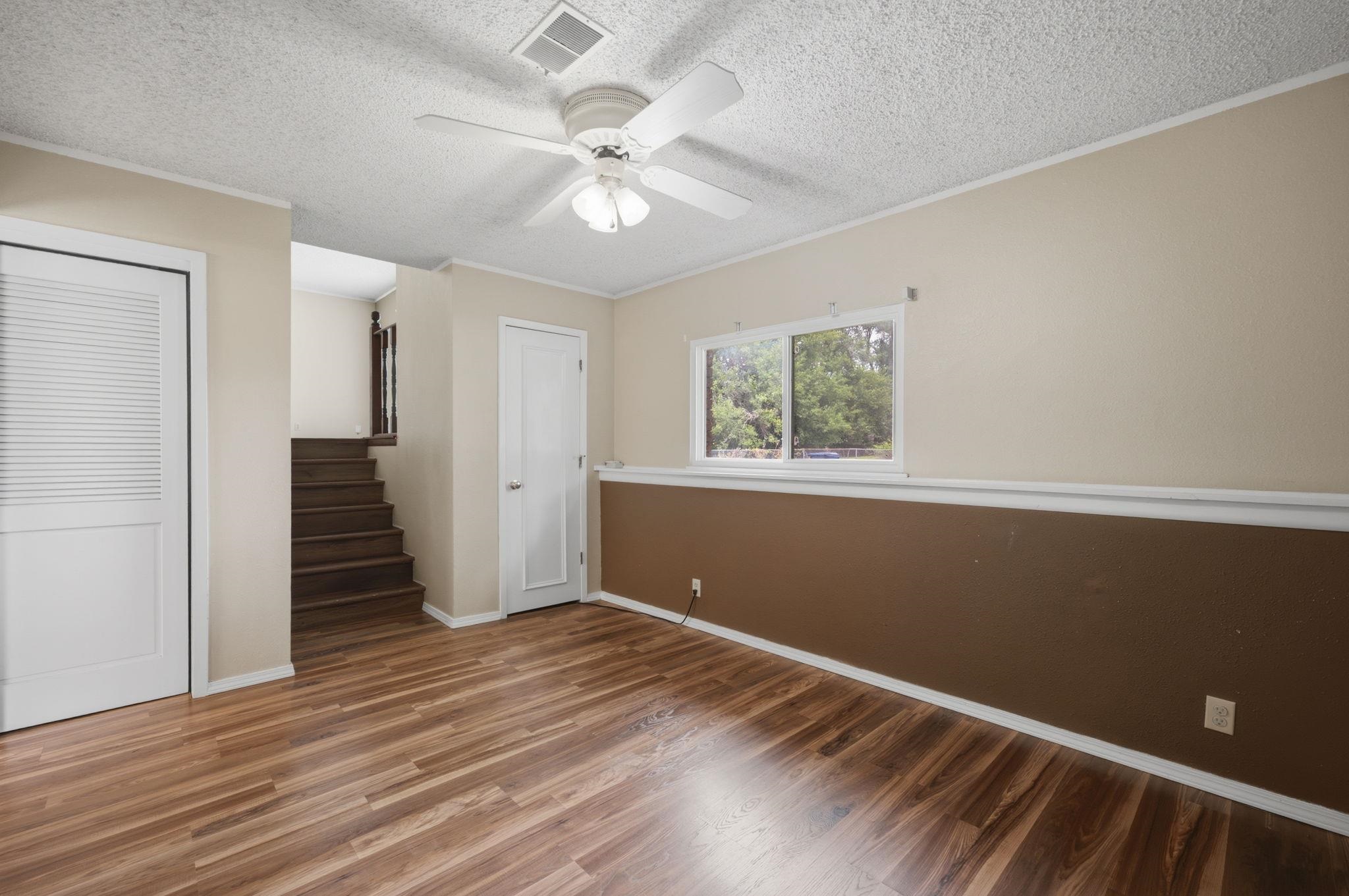 435 E Campus St Property Photo 19