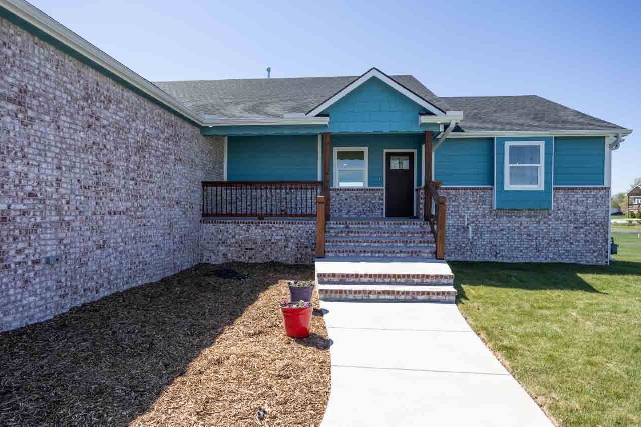 464 S Stoney Creek St Property Photo 4