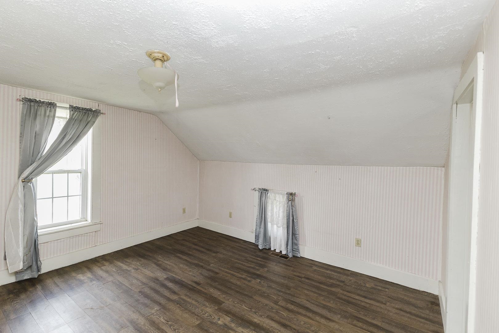 7231 N 263rd Property Photo 10
