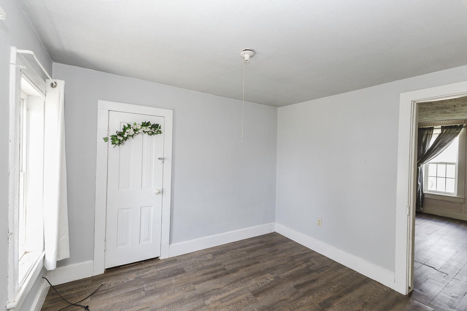 7231 N 263rd Property Photo 14