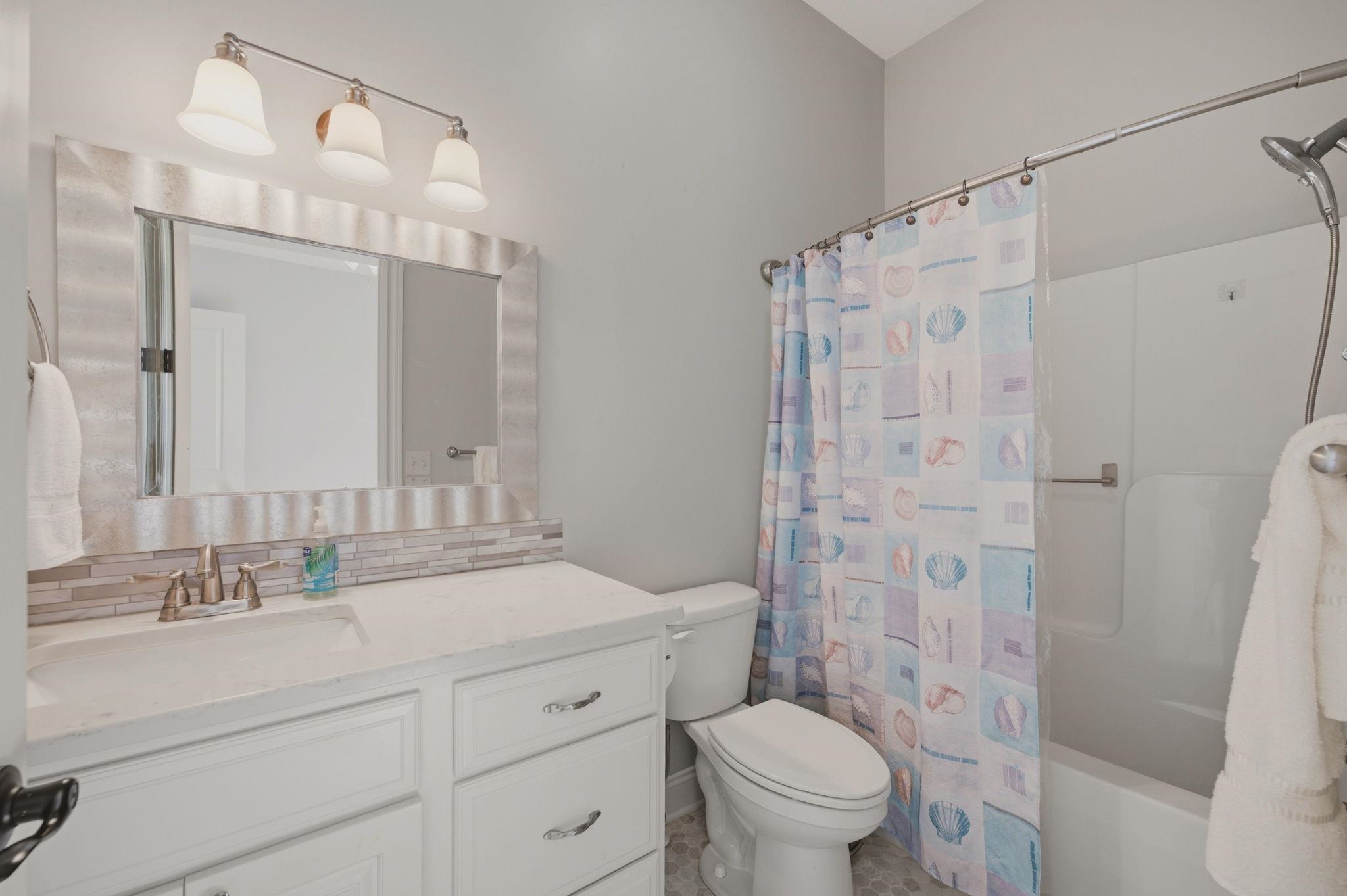 1042 N Lake Road Property Photo 23