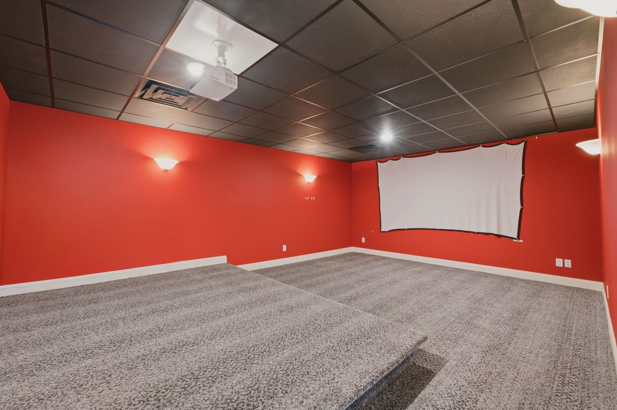 1042 N Lake Road Property Photo 30