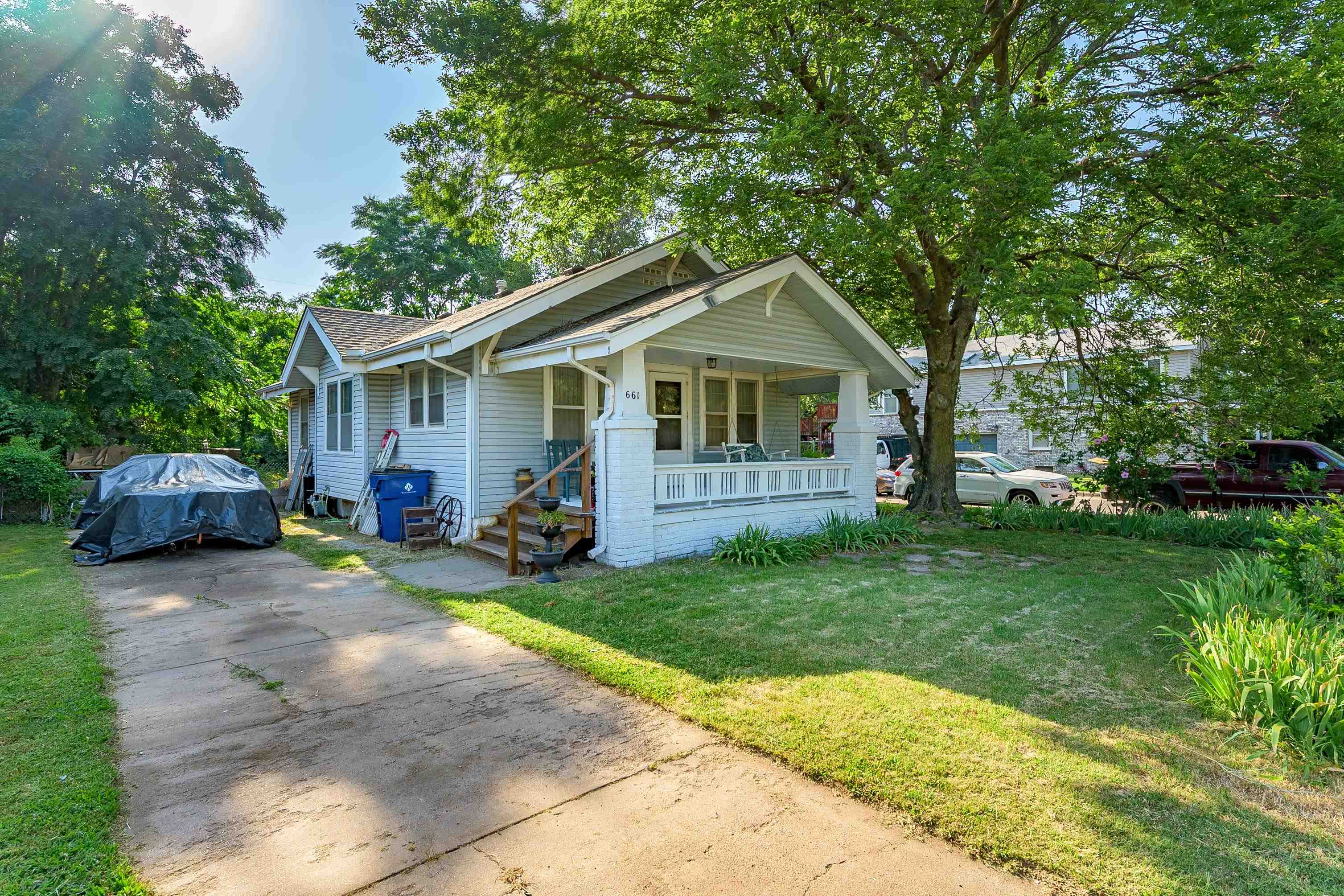 661 N Estelle Ave Property Photo 21