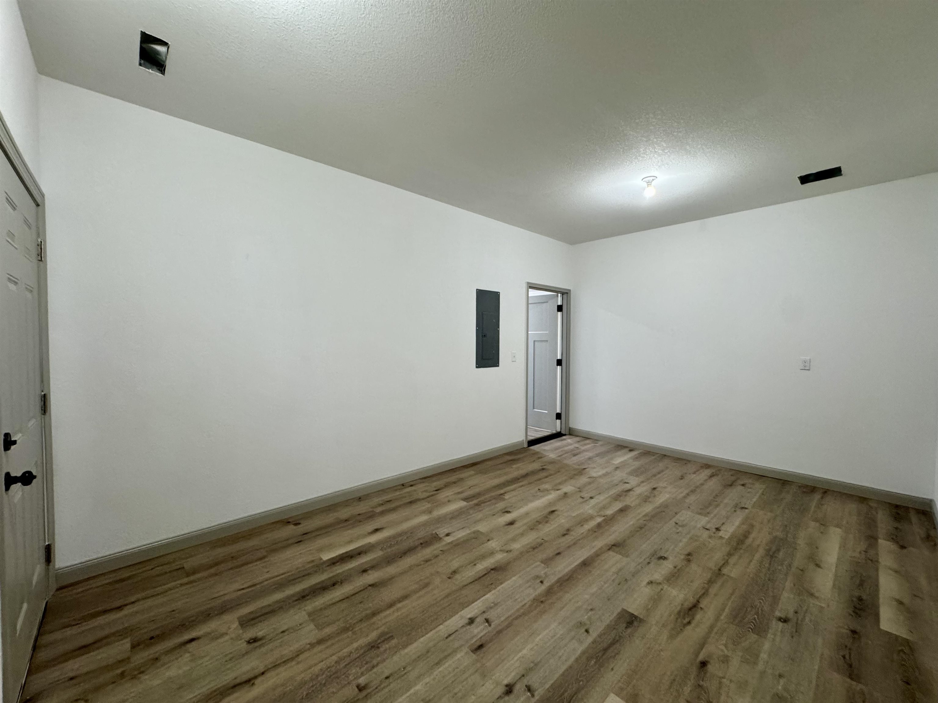 896 N Cloverleaf Property Photo 24
