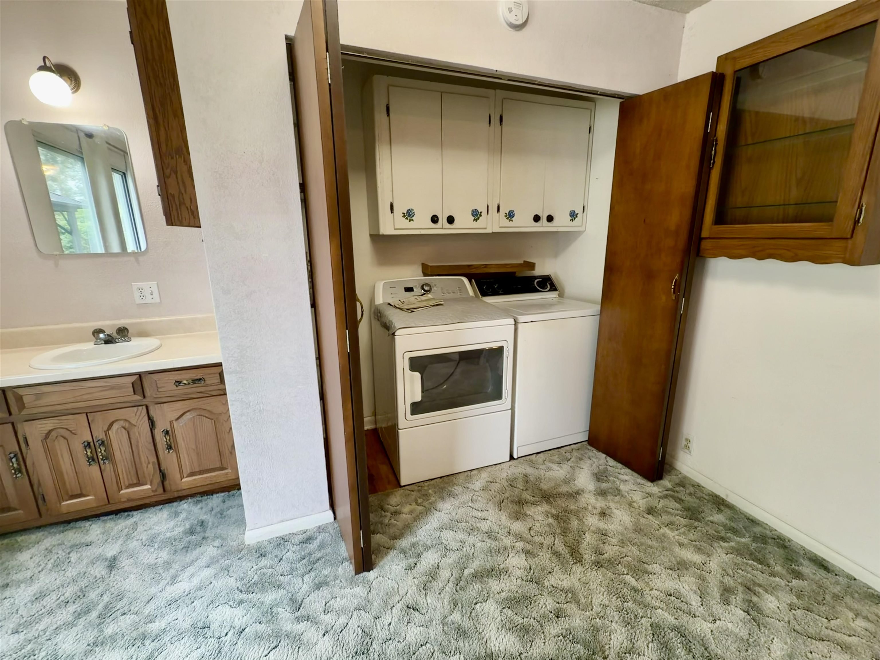 1602 Hickory Property Photo 12