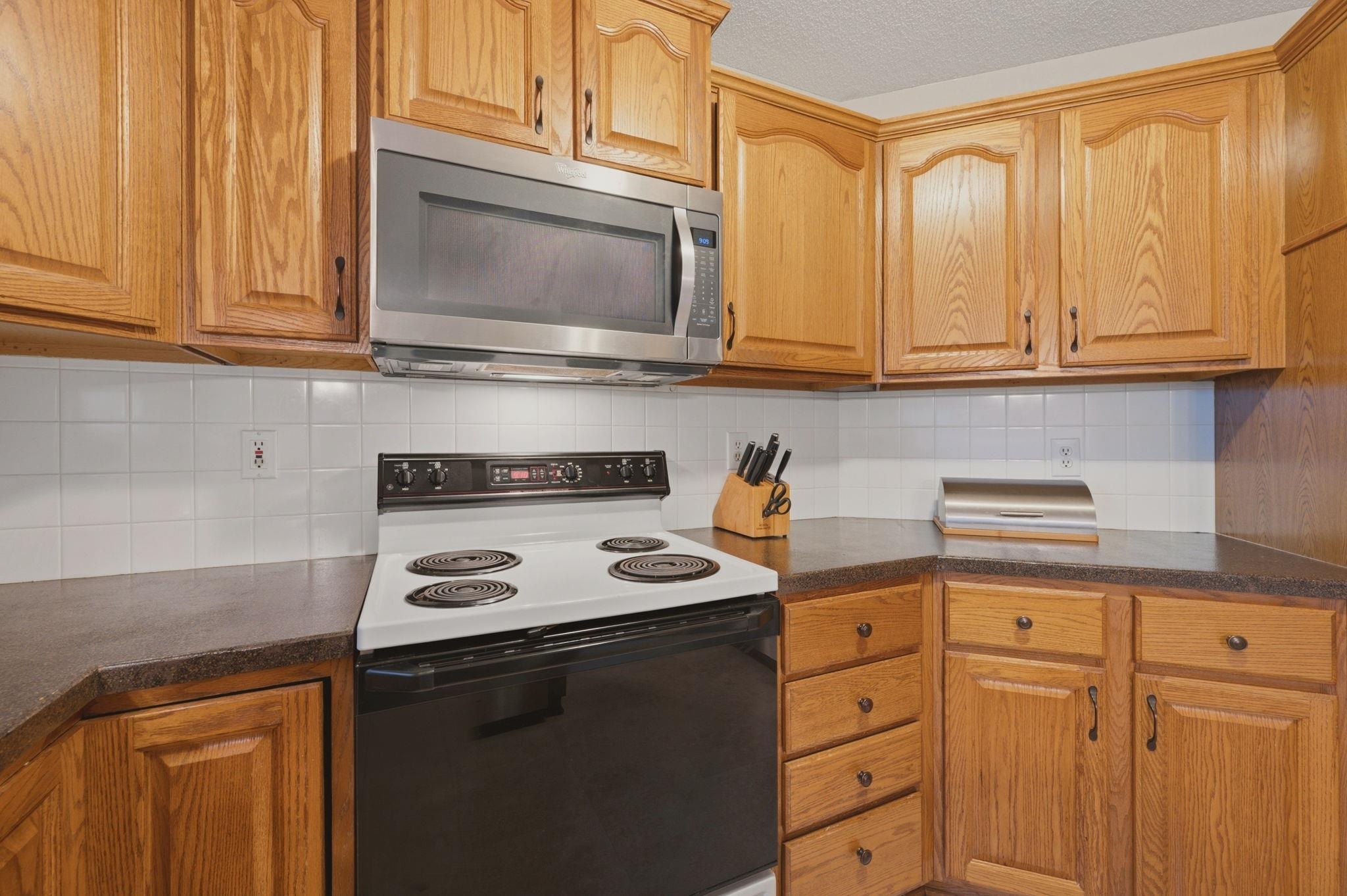 421 E Wild Plum Rd Property Photo 11
