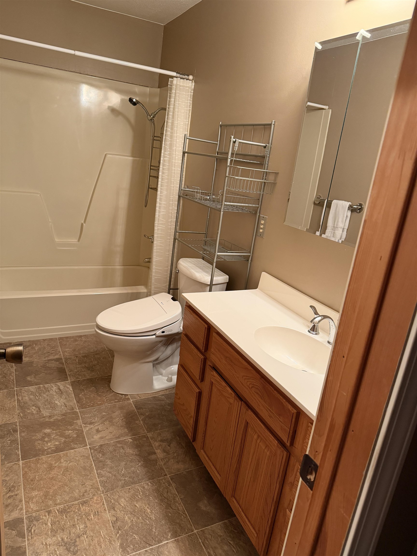 6649 N Randall Property Photo 8