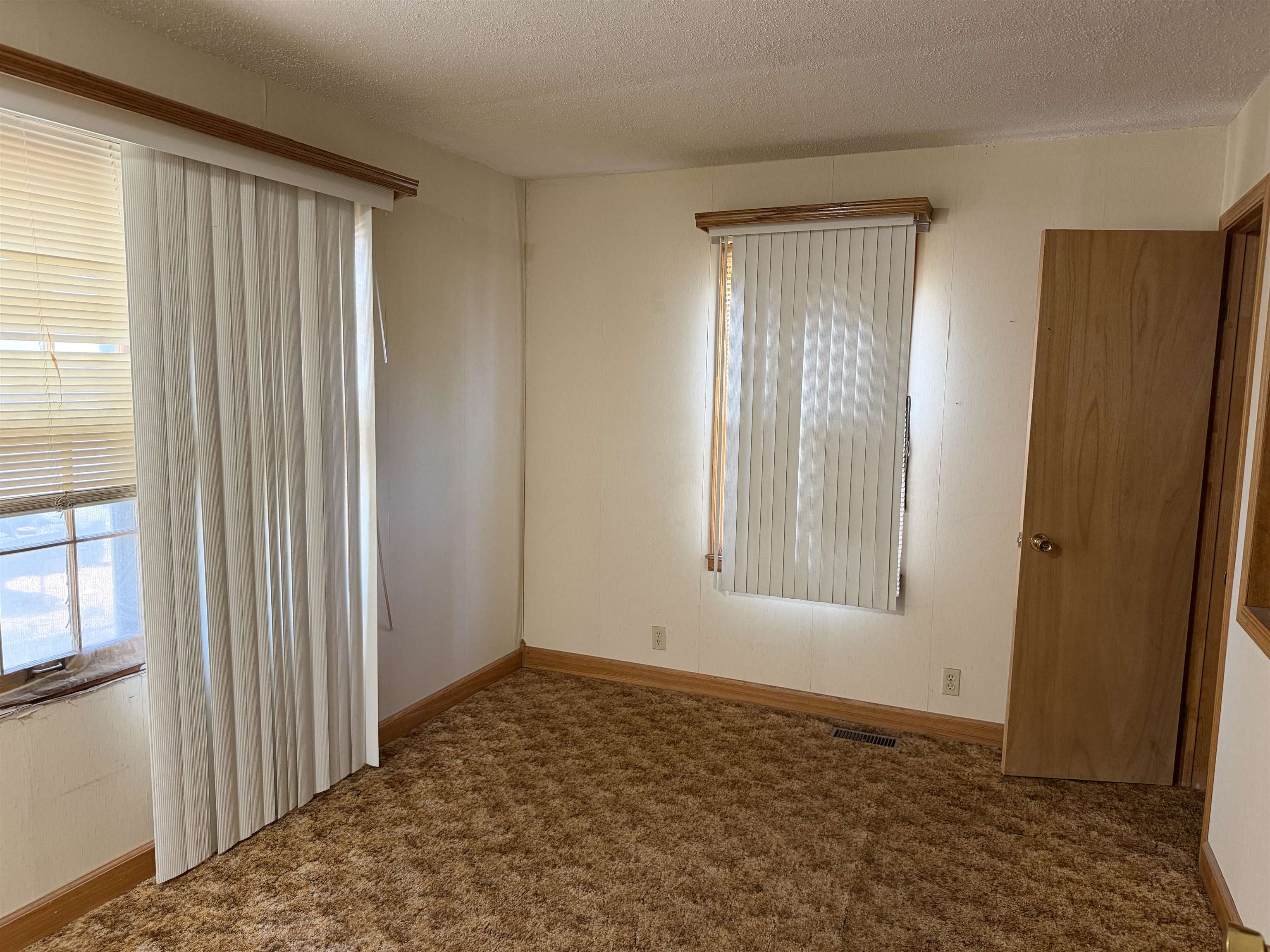 6649 N Randall Property Photo 10