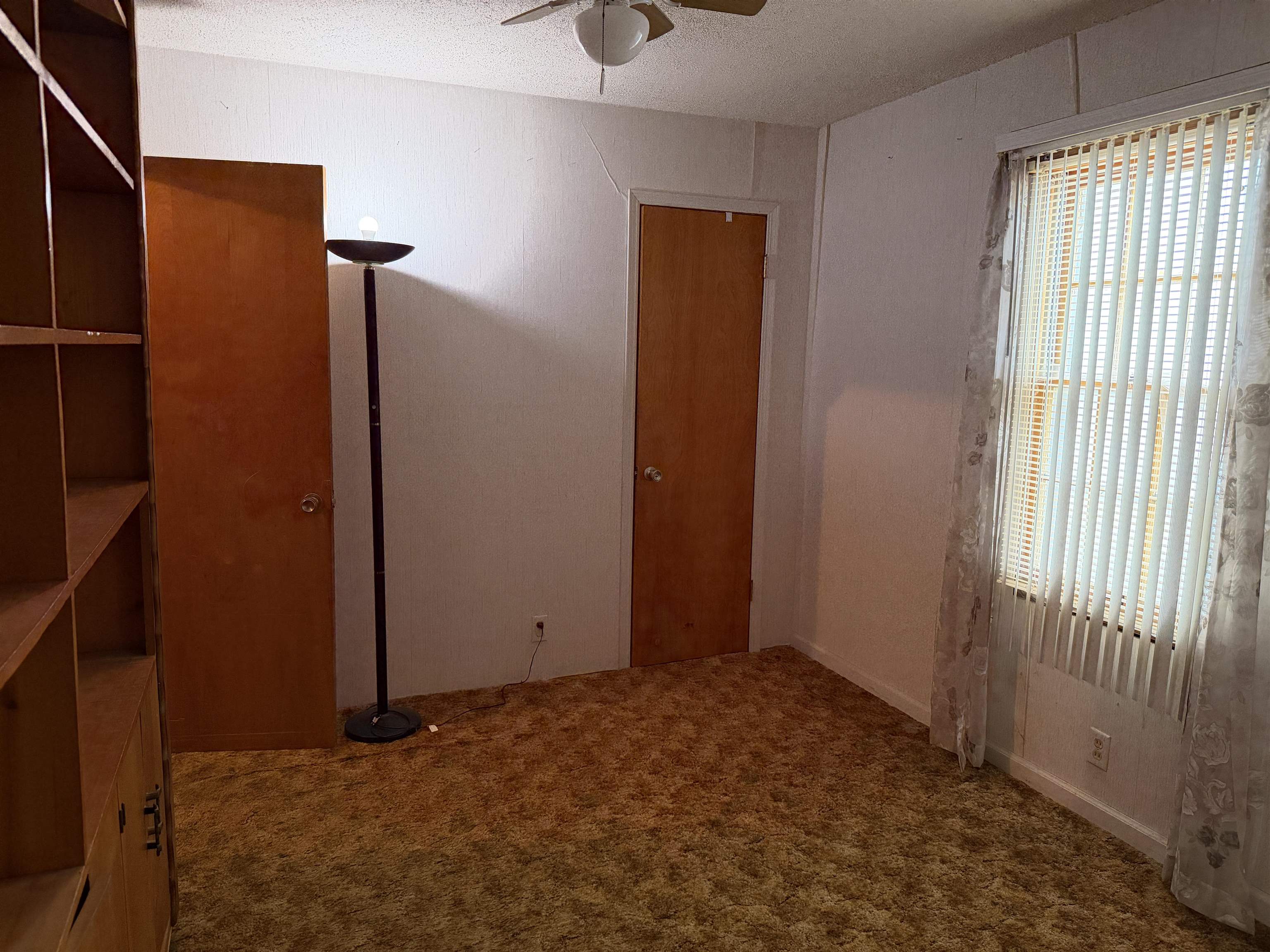 6649 N Randall Property Photo 11