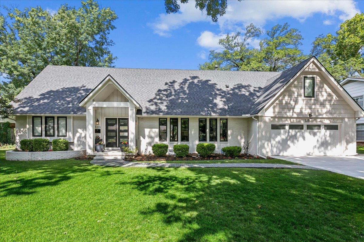 125 Post Oak Property Photo 2