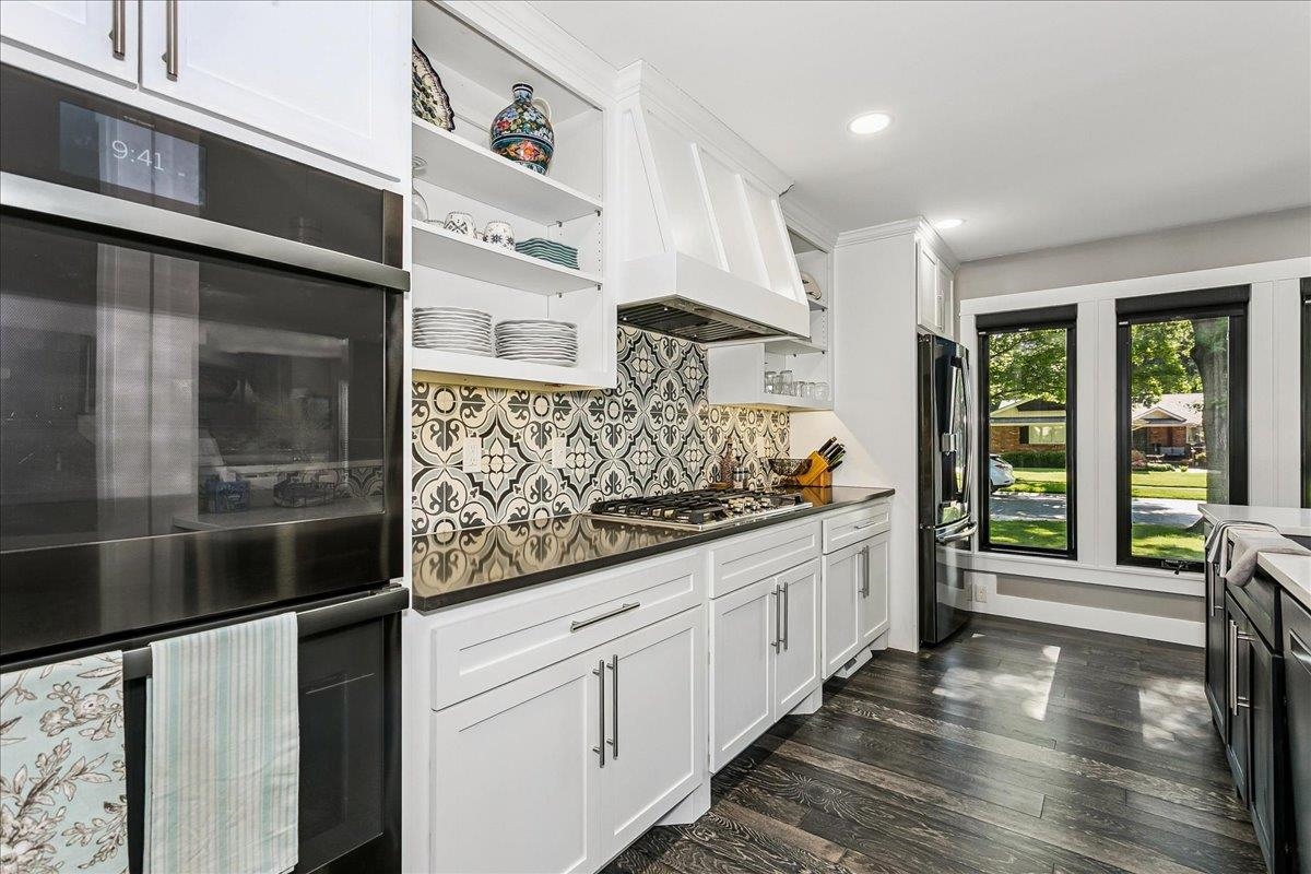 125 Post Oak Property Photo 10