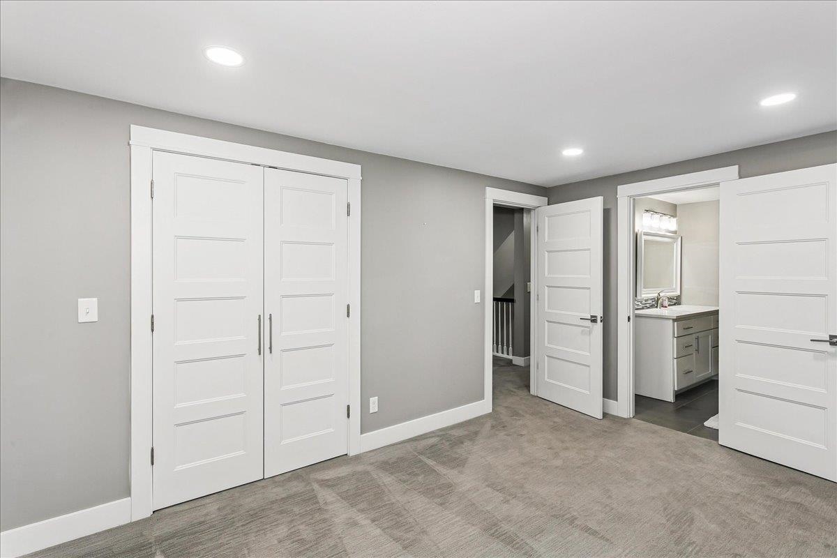125 Post Oak Property Photo 22
