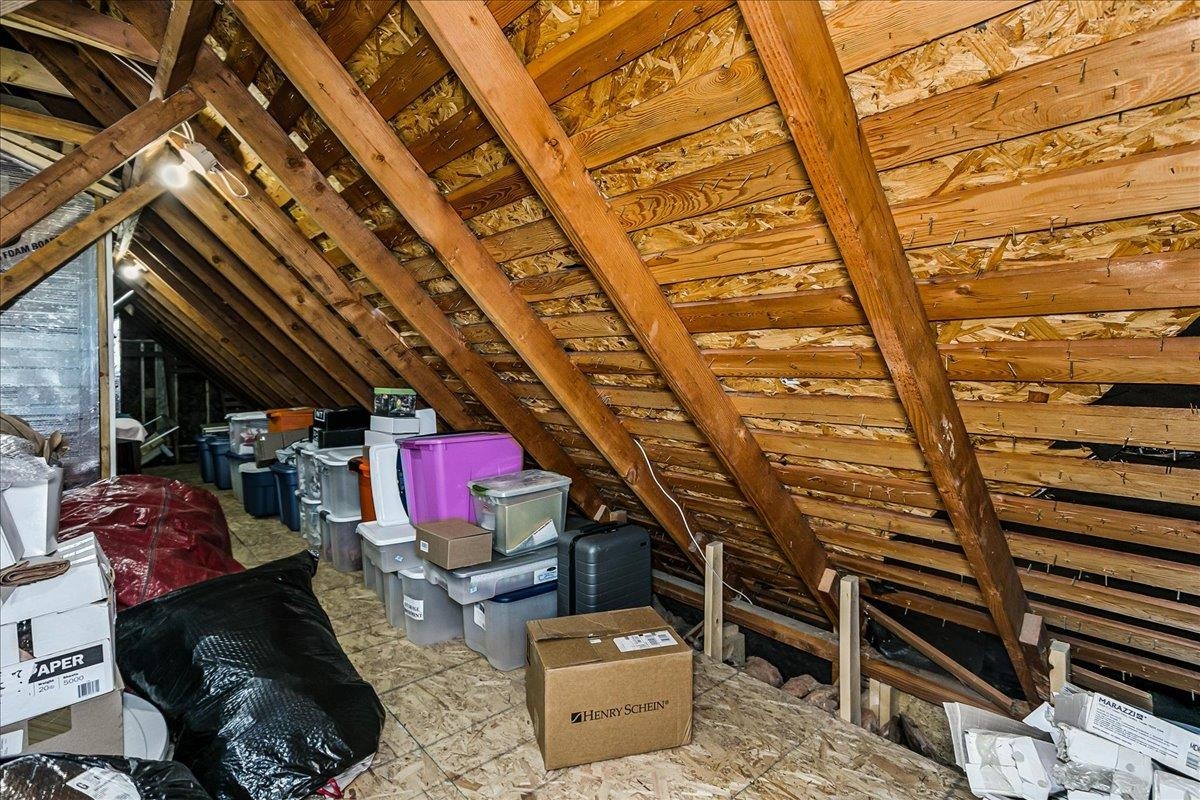 125 Post Oak Property Photo 29