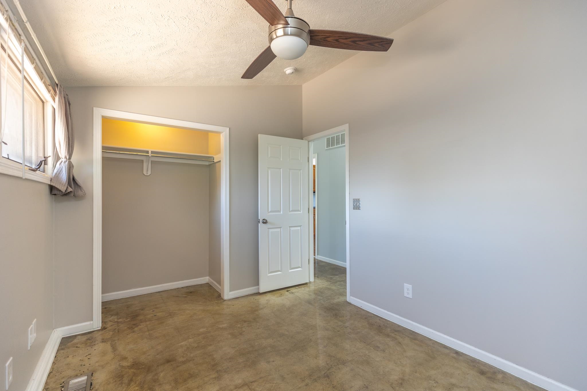 133 Georgia Ave Property Photo 21