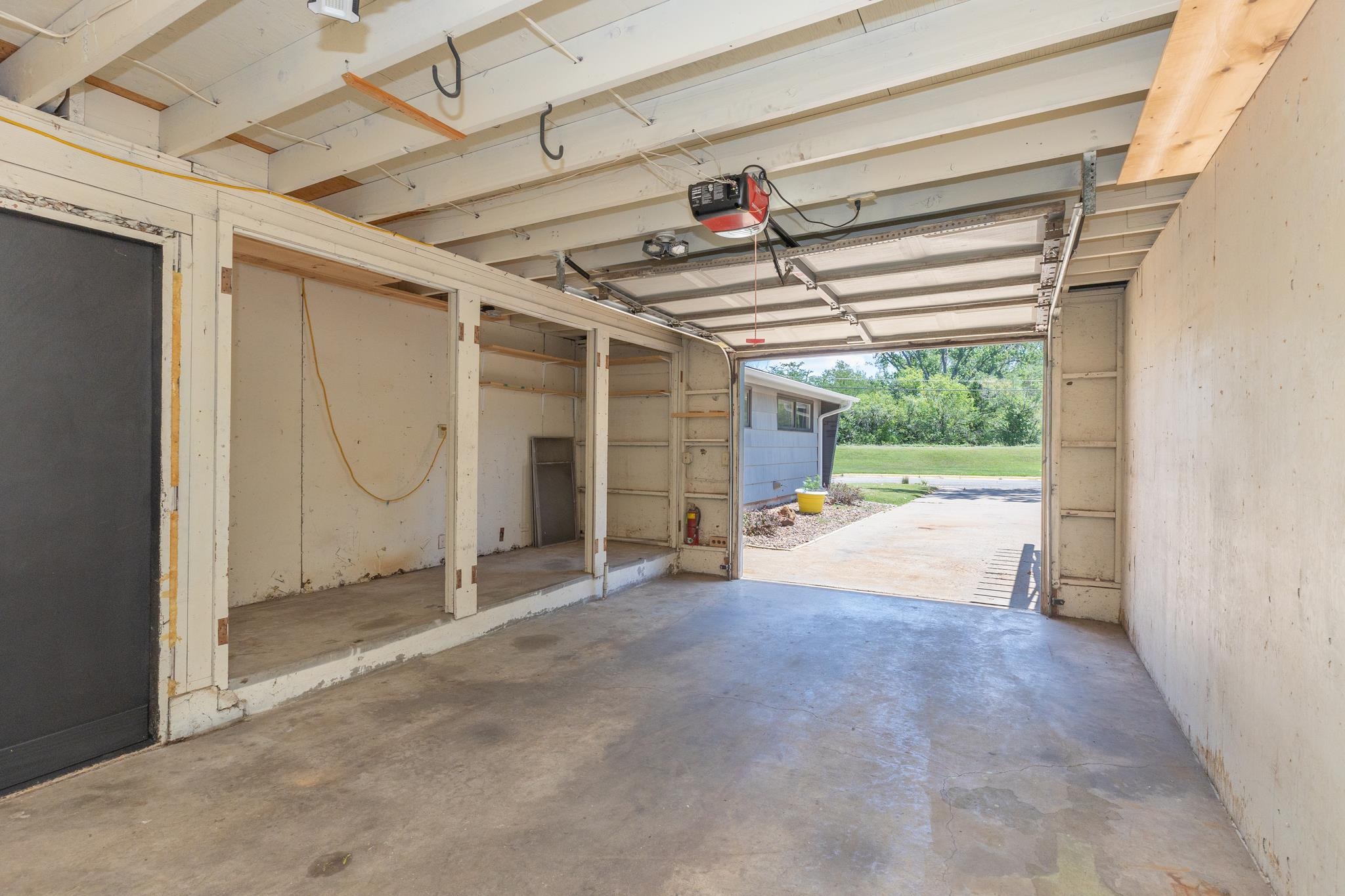 133 Georgia Ave Property Photo 22