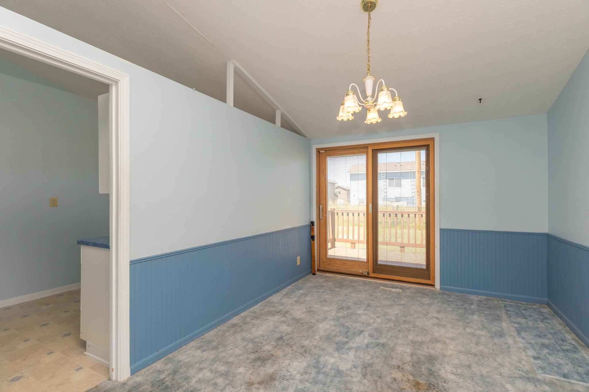154 Hoover Ct Property Photo 7