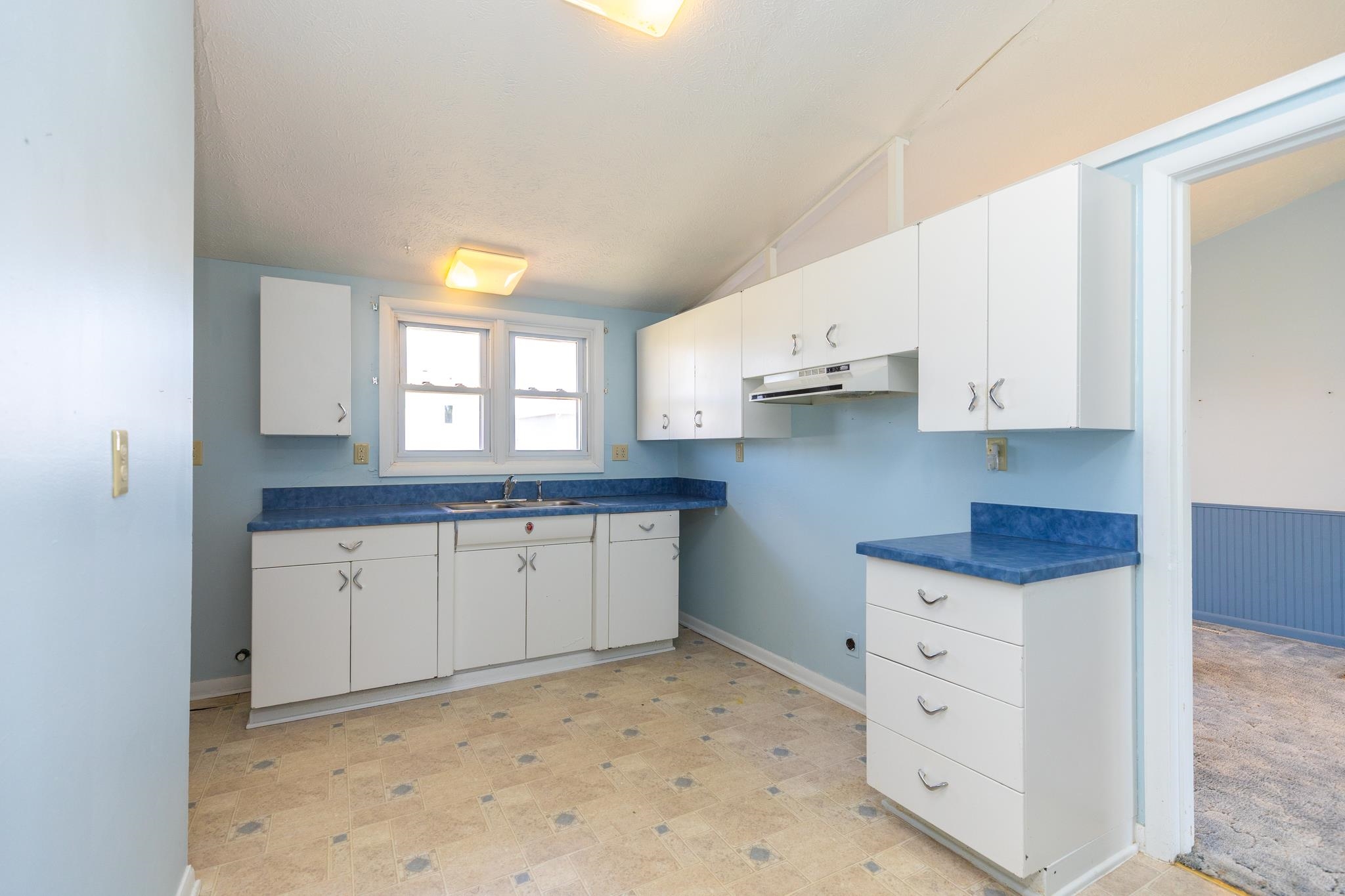 154 Hoover Ct Property Photo 8