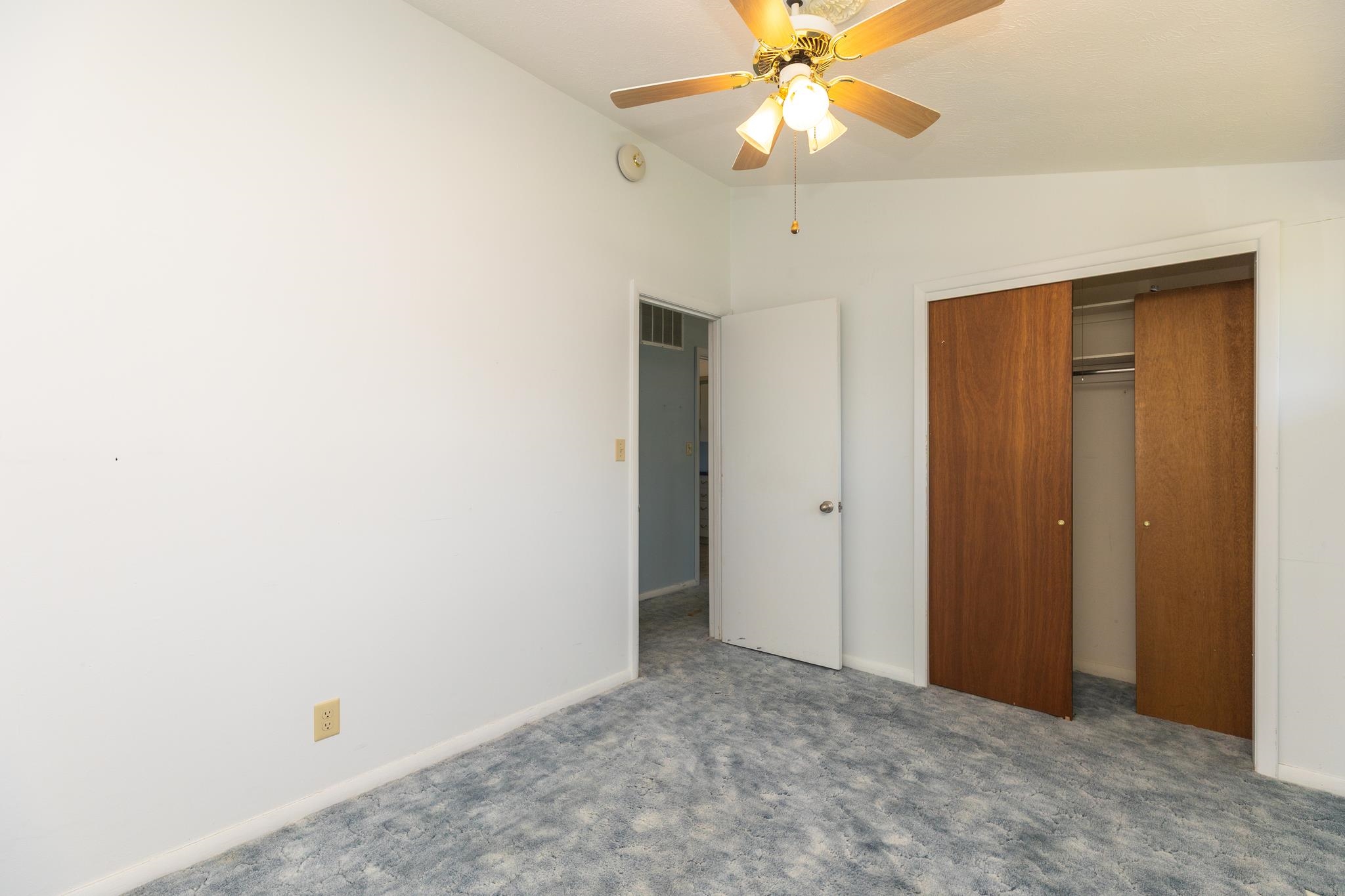 154 Hoover Ct Property Photo 18