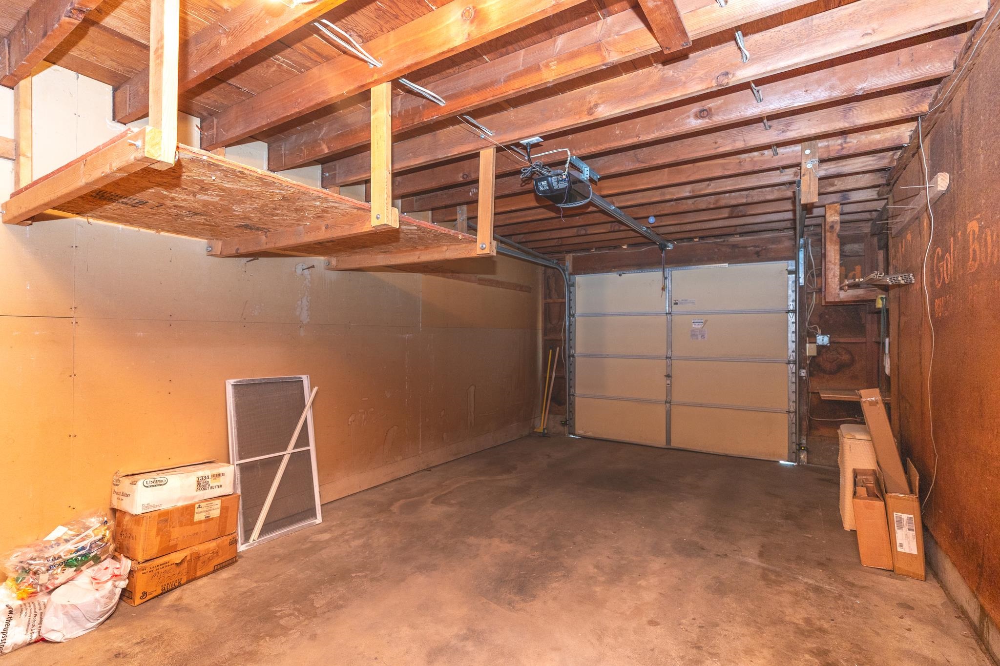154 Hoover Ct Property Photo 21
