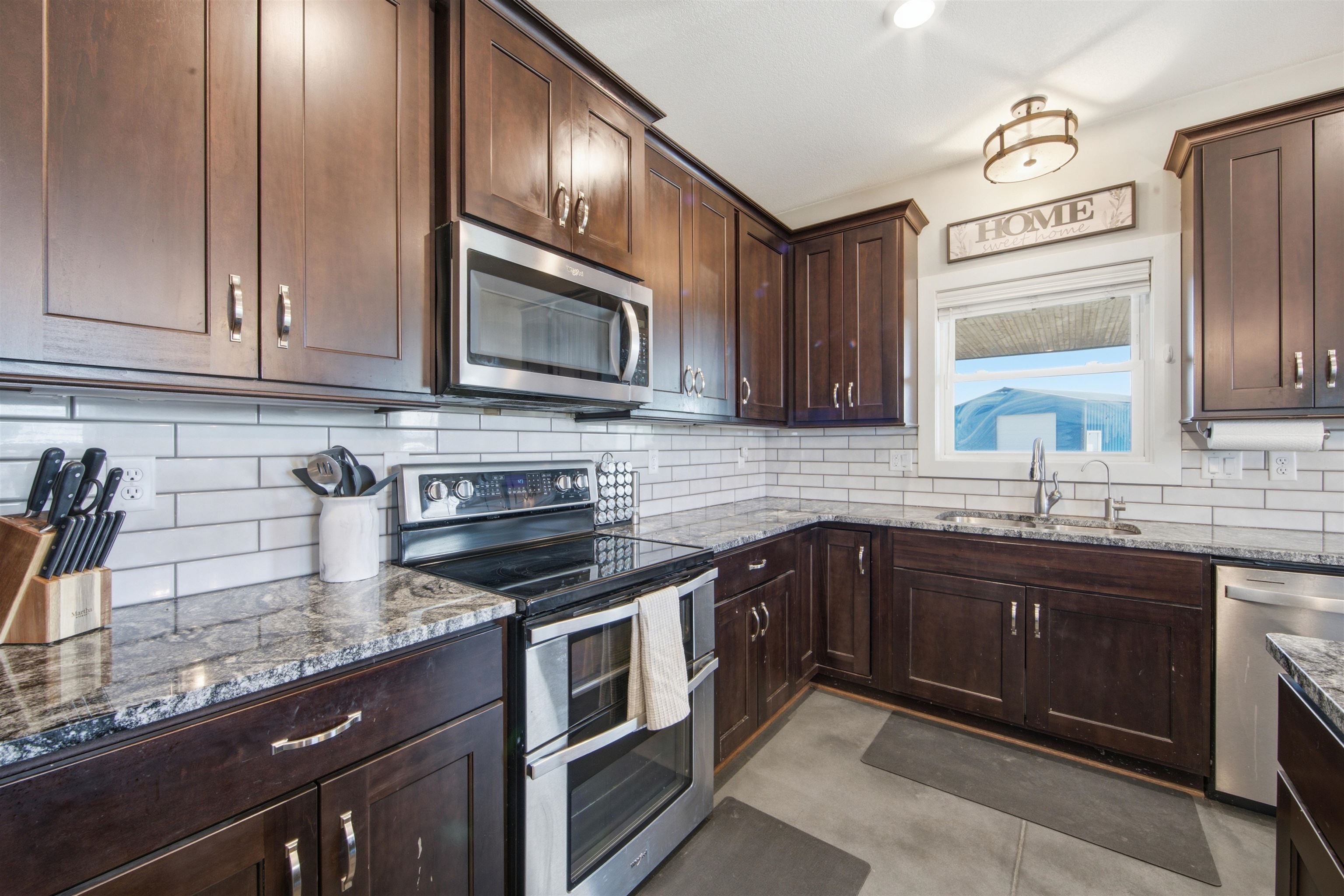 10862 140th Property Photo 15