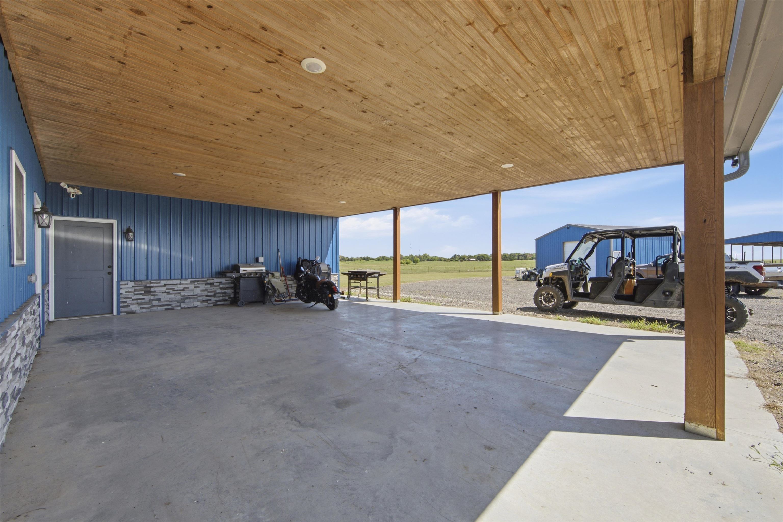 10862 140th Property Photo 28