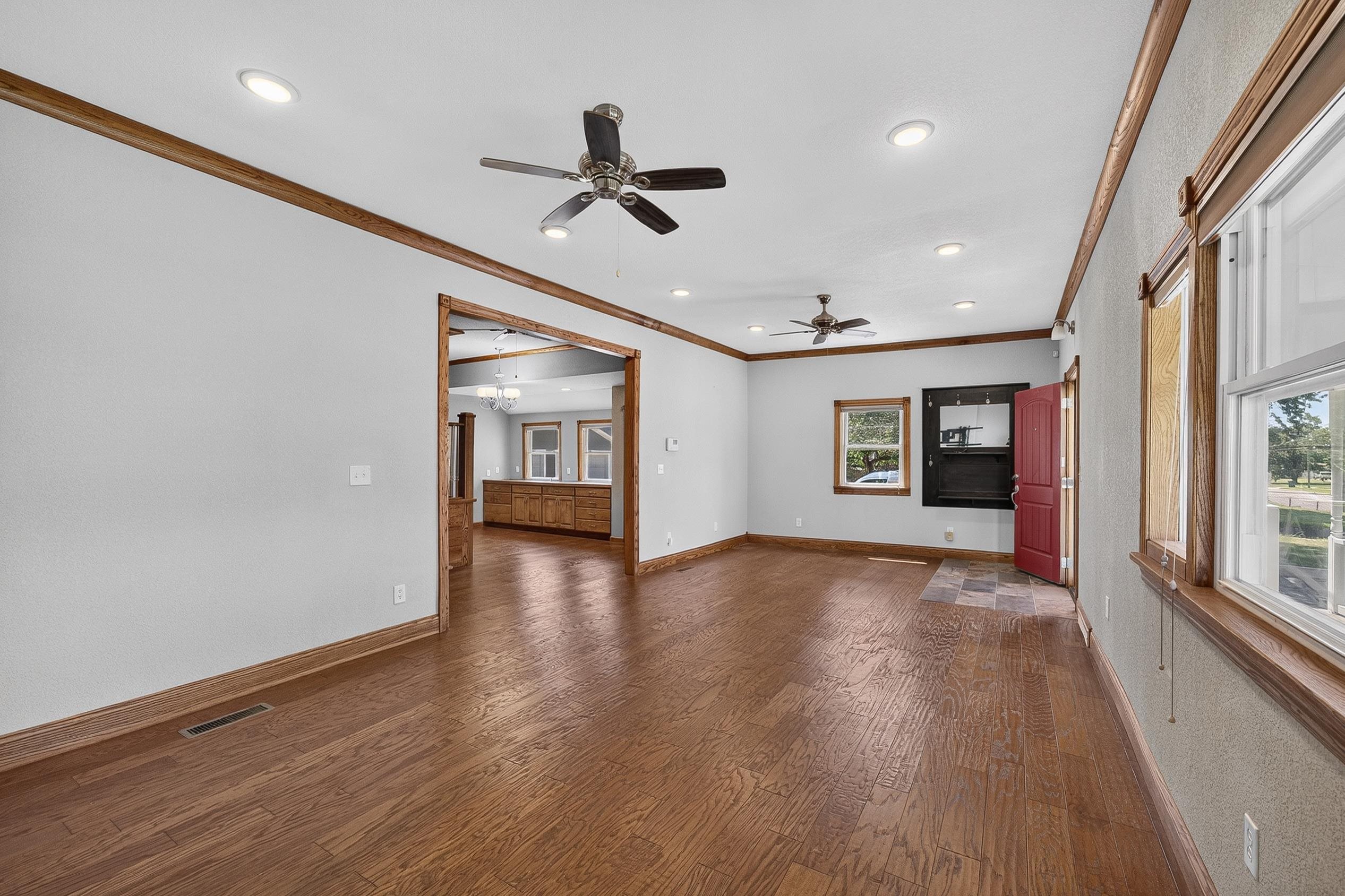 1624 N West St Property Photo 5