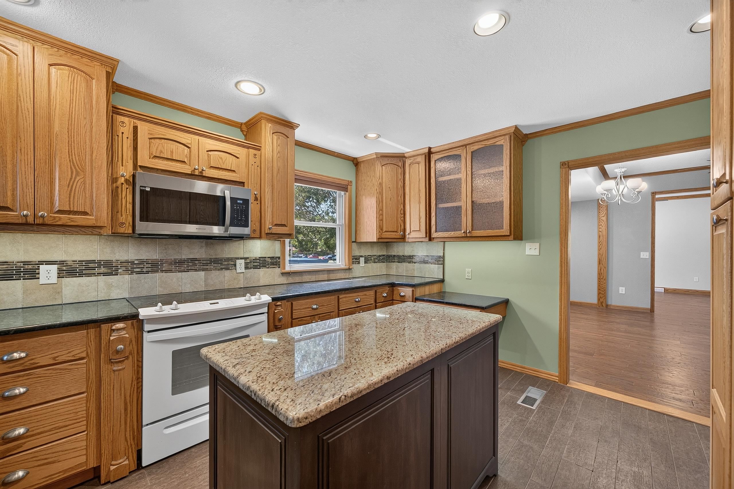 1624 N West St Property Photo 12