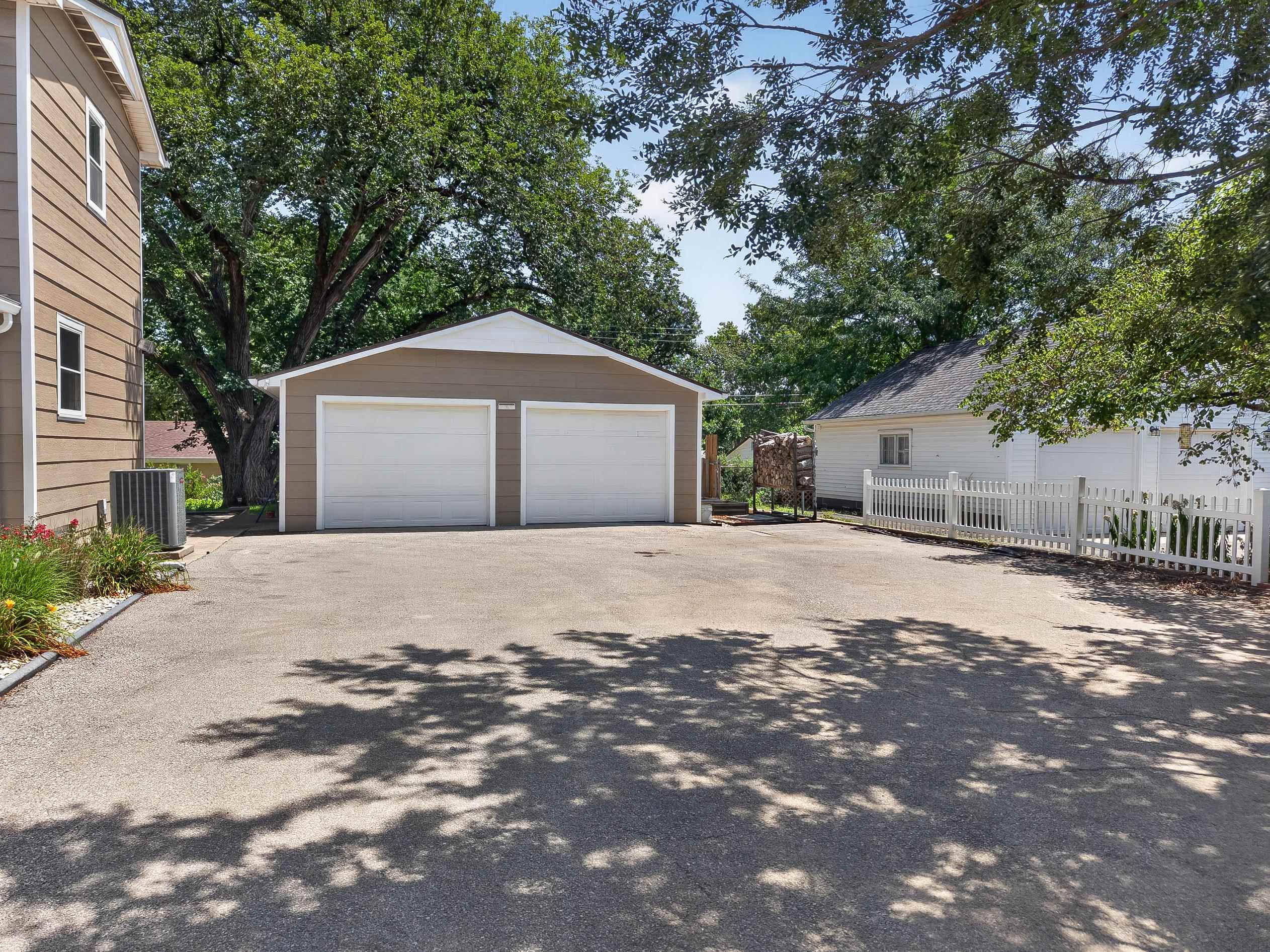 1624 N West St Property Photo 27