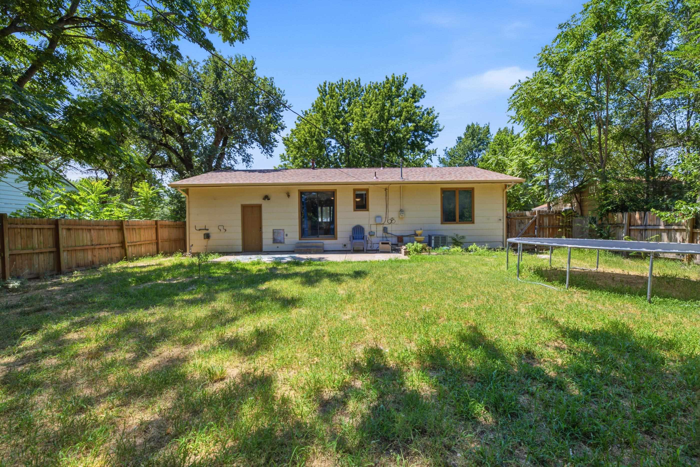 310 N Young Property Photo 6