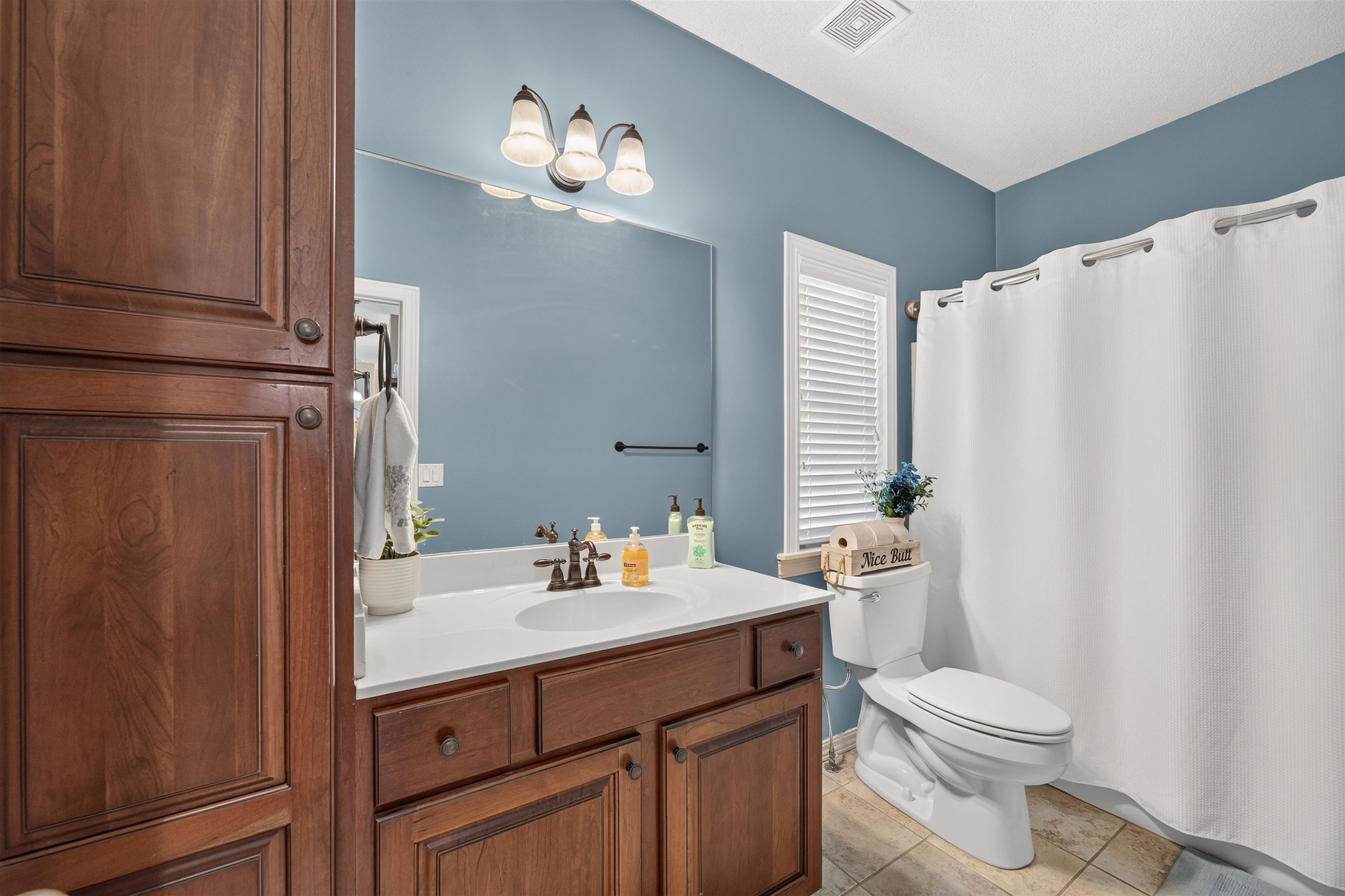 13219 E Glen Creek Ct Property Photo 18