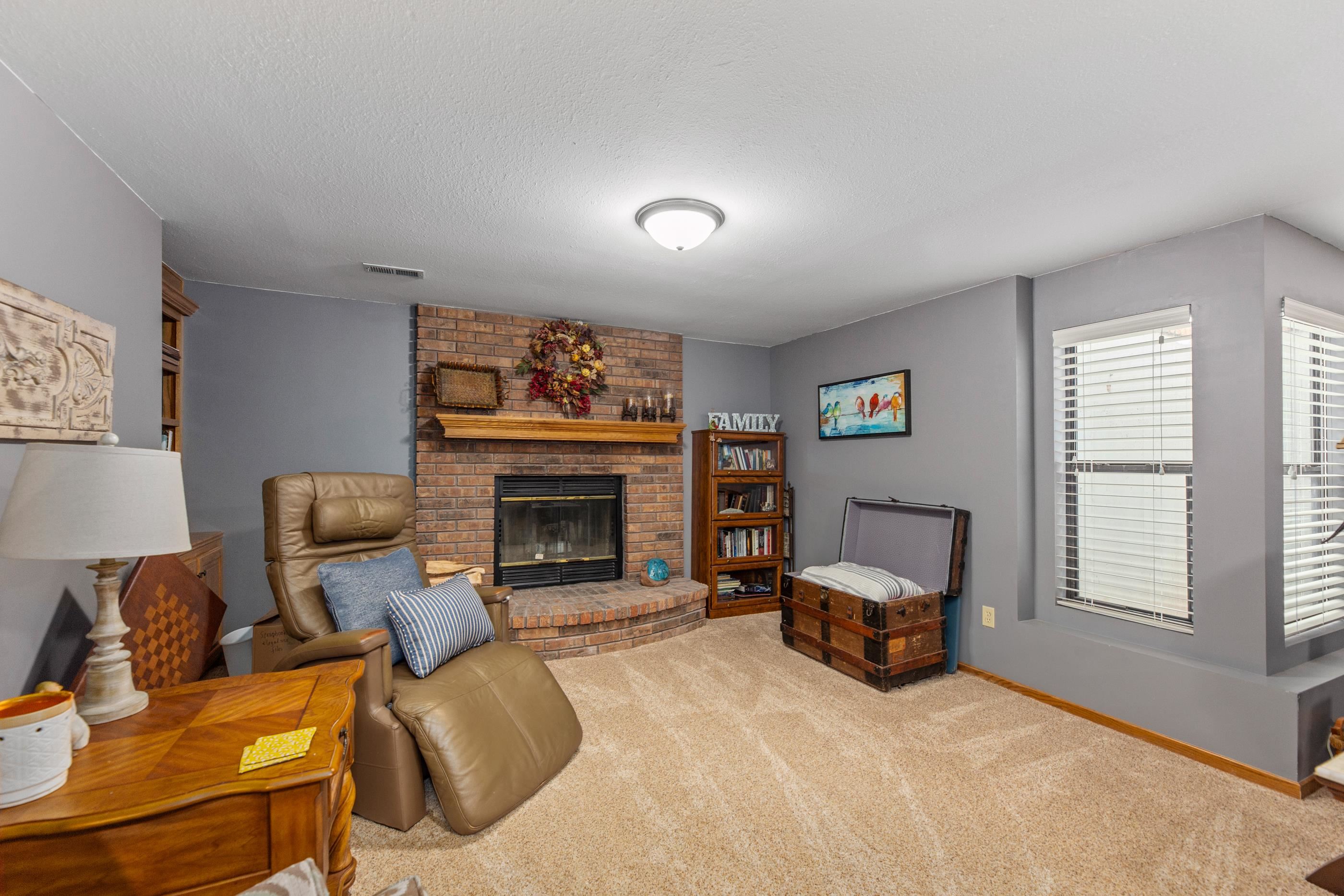 12018 W Rolling Hills St Property Photo 30