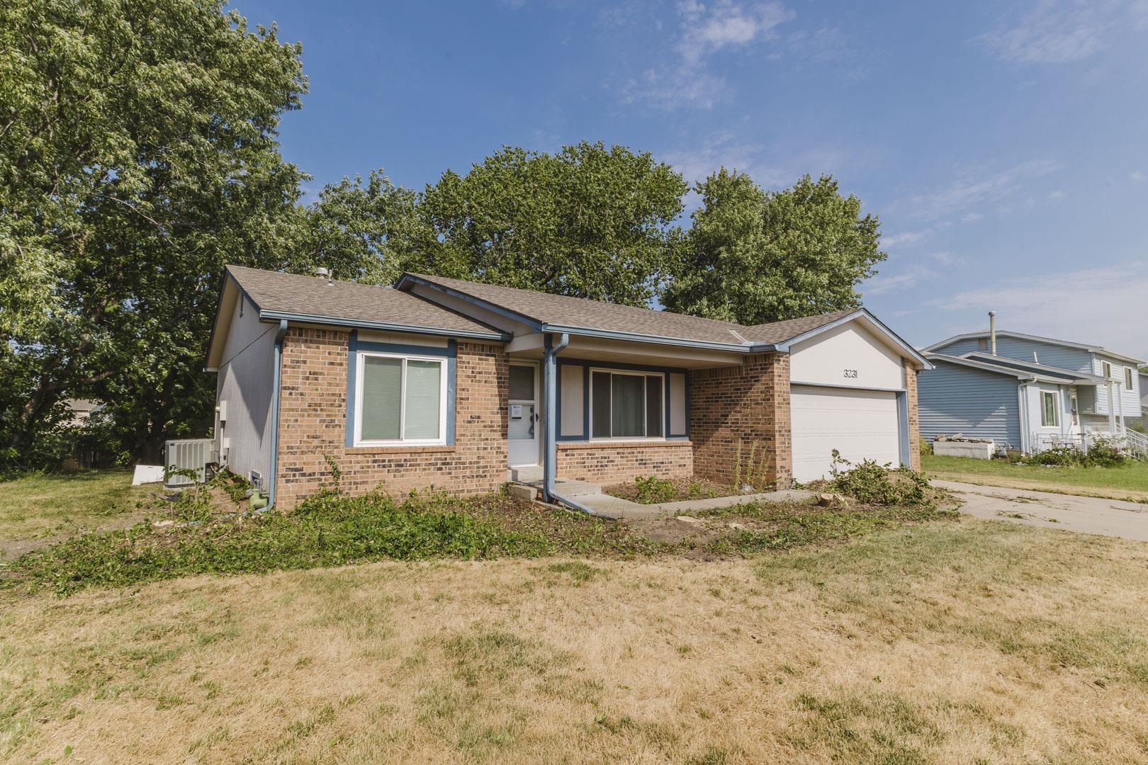 3231 N Brookfield Property Photo 2