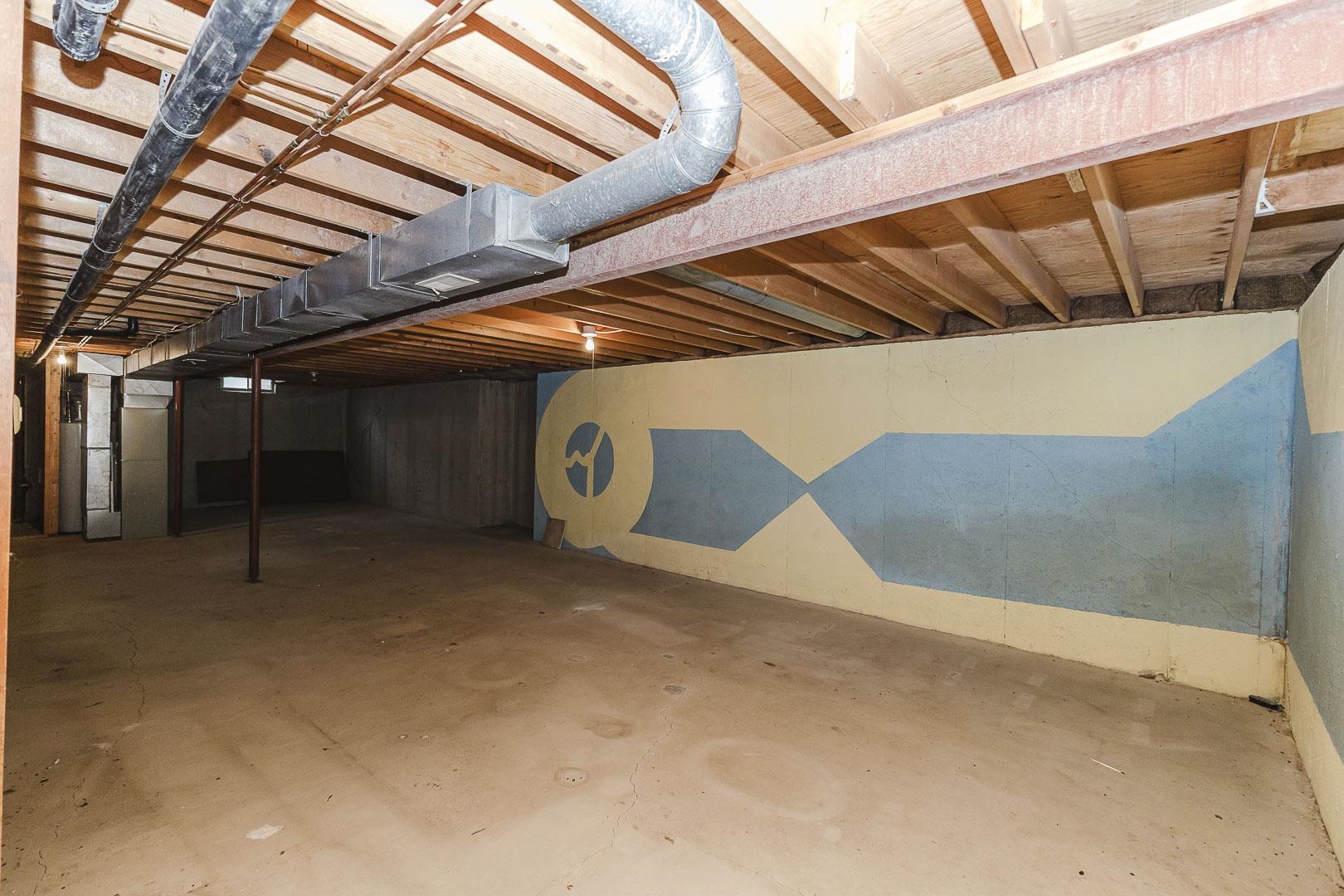 3231 N Brookfield Property Photo 21