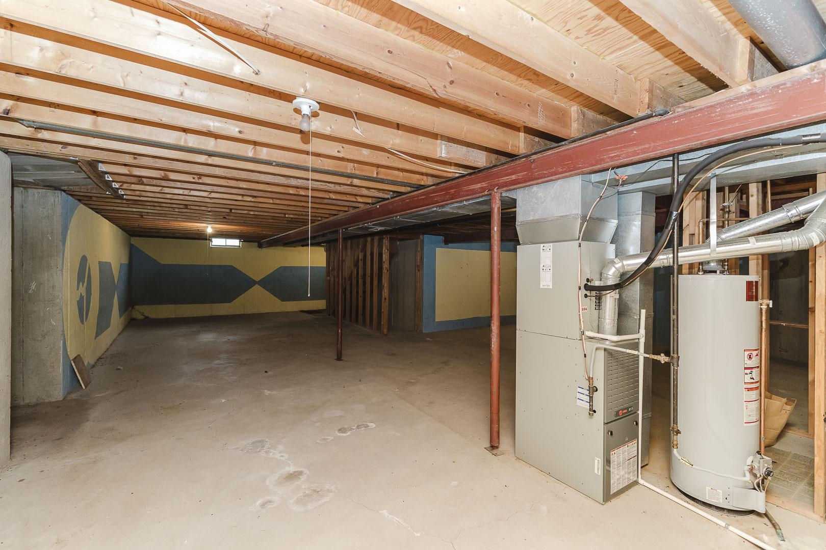 3231 N Brookfield Property Photo 23