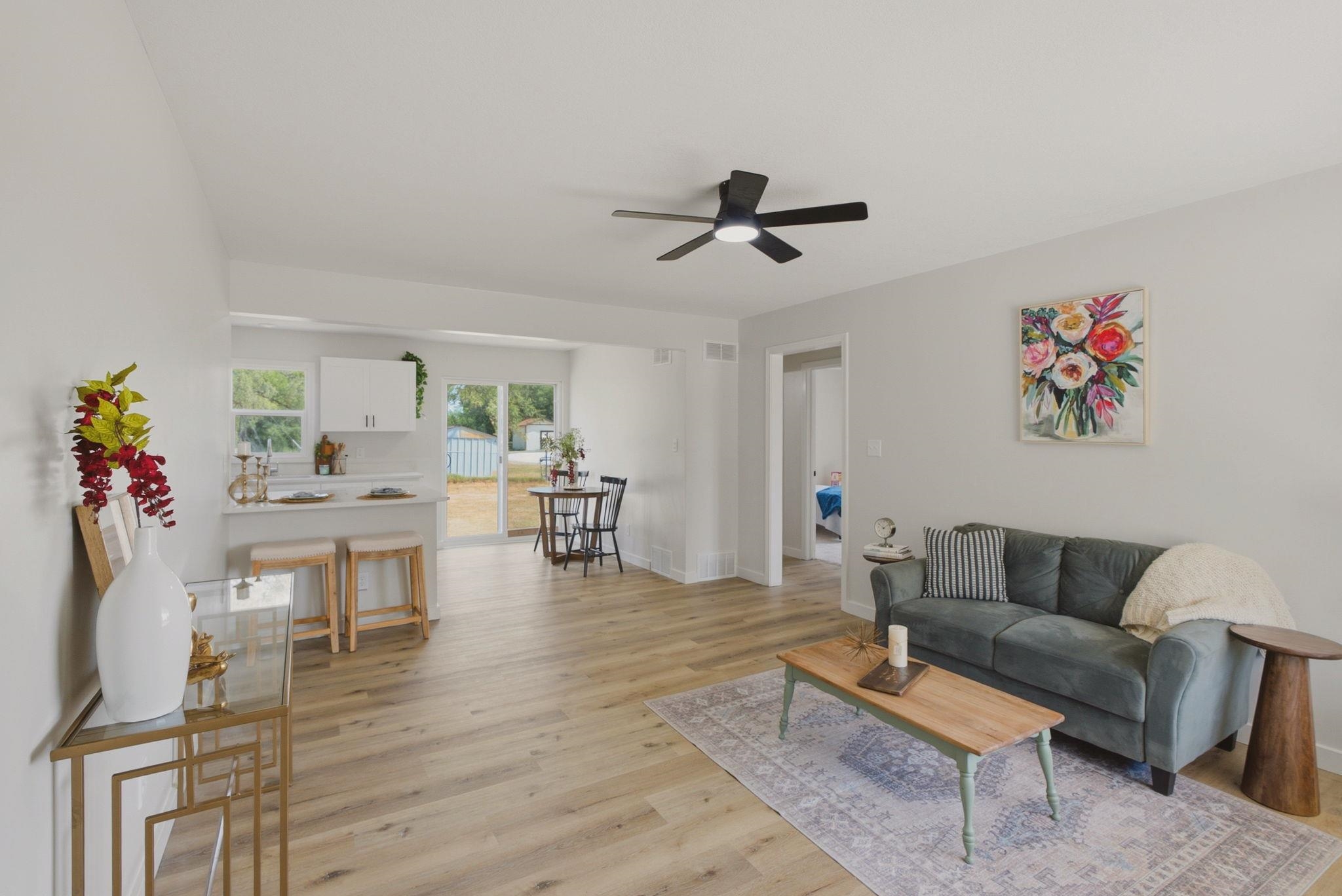 1644 E Georgia Ave Property Photo 3