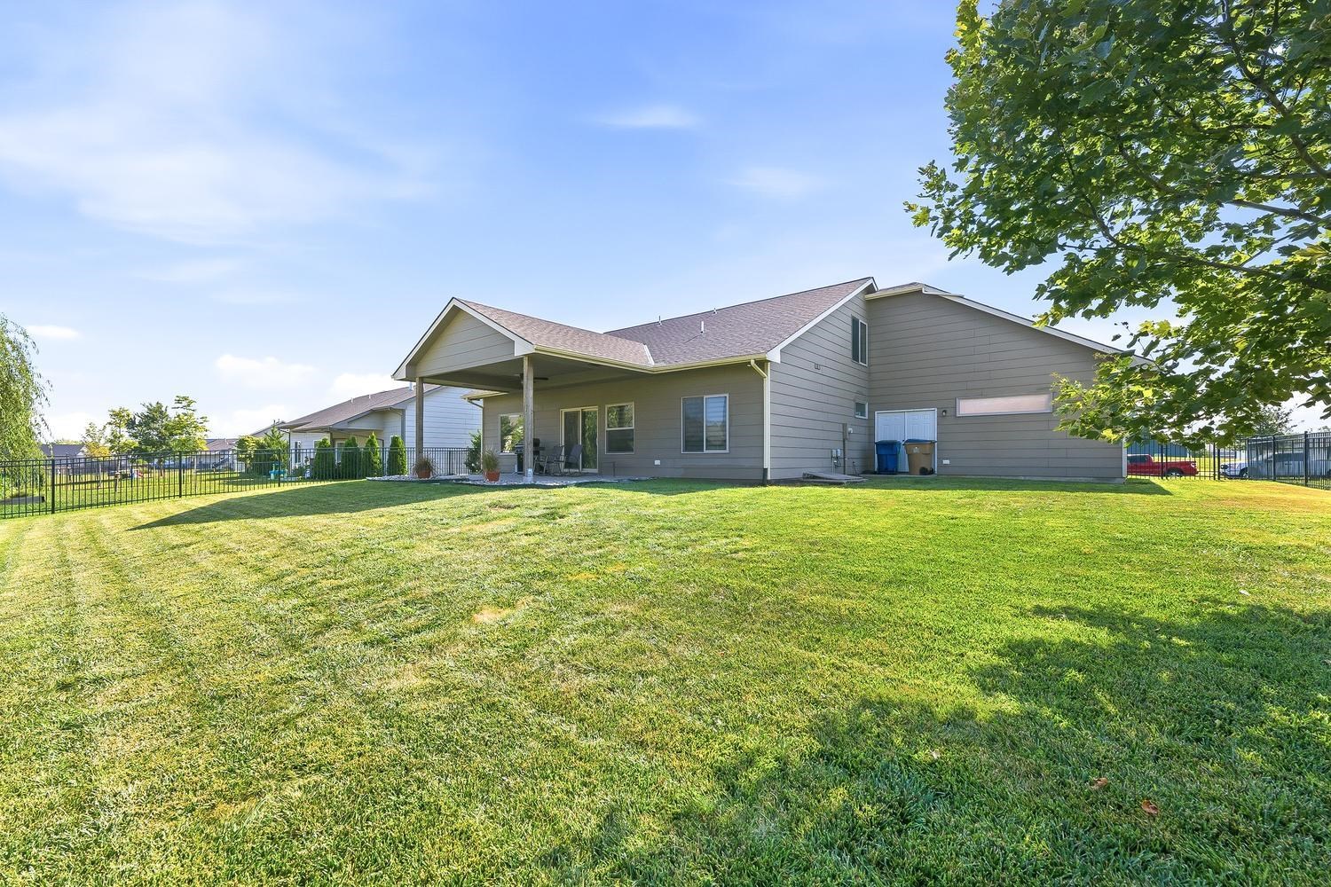 2319 S Vintage Dr Property Photo 36