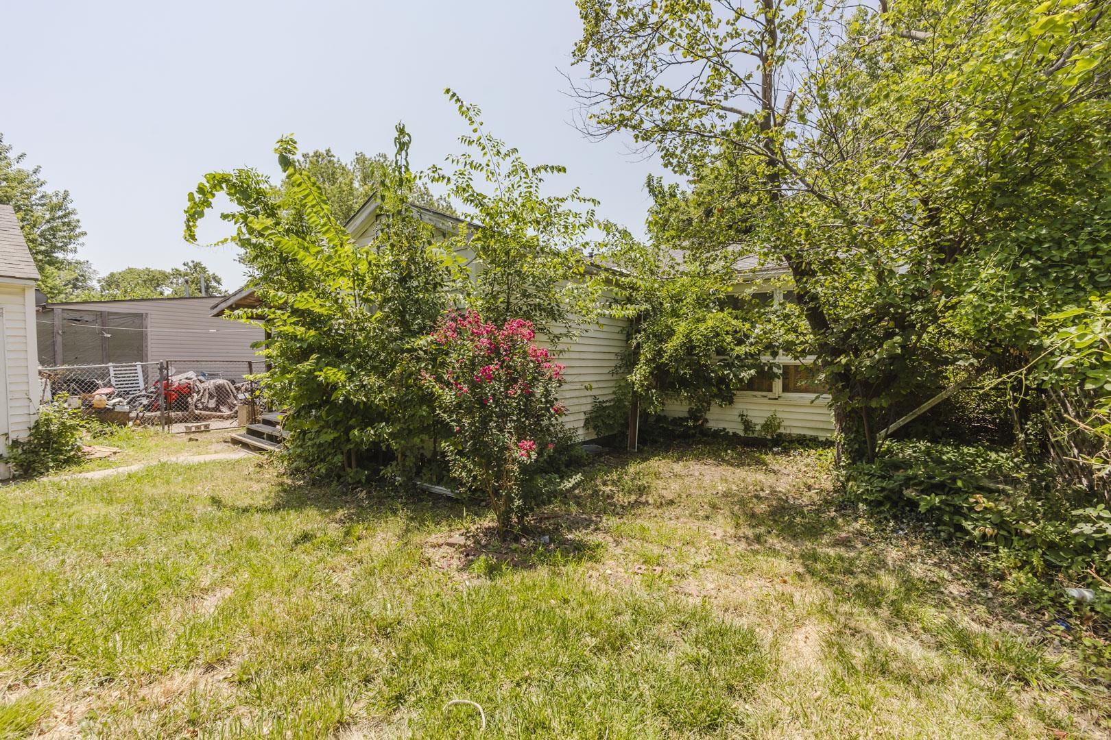 1120 Pineridge St. Property Photo 22