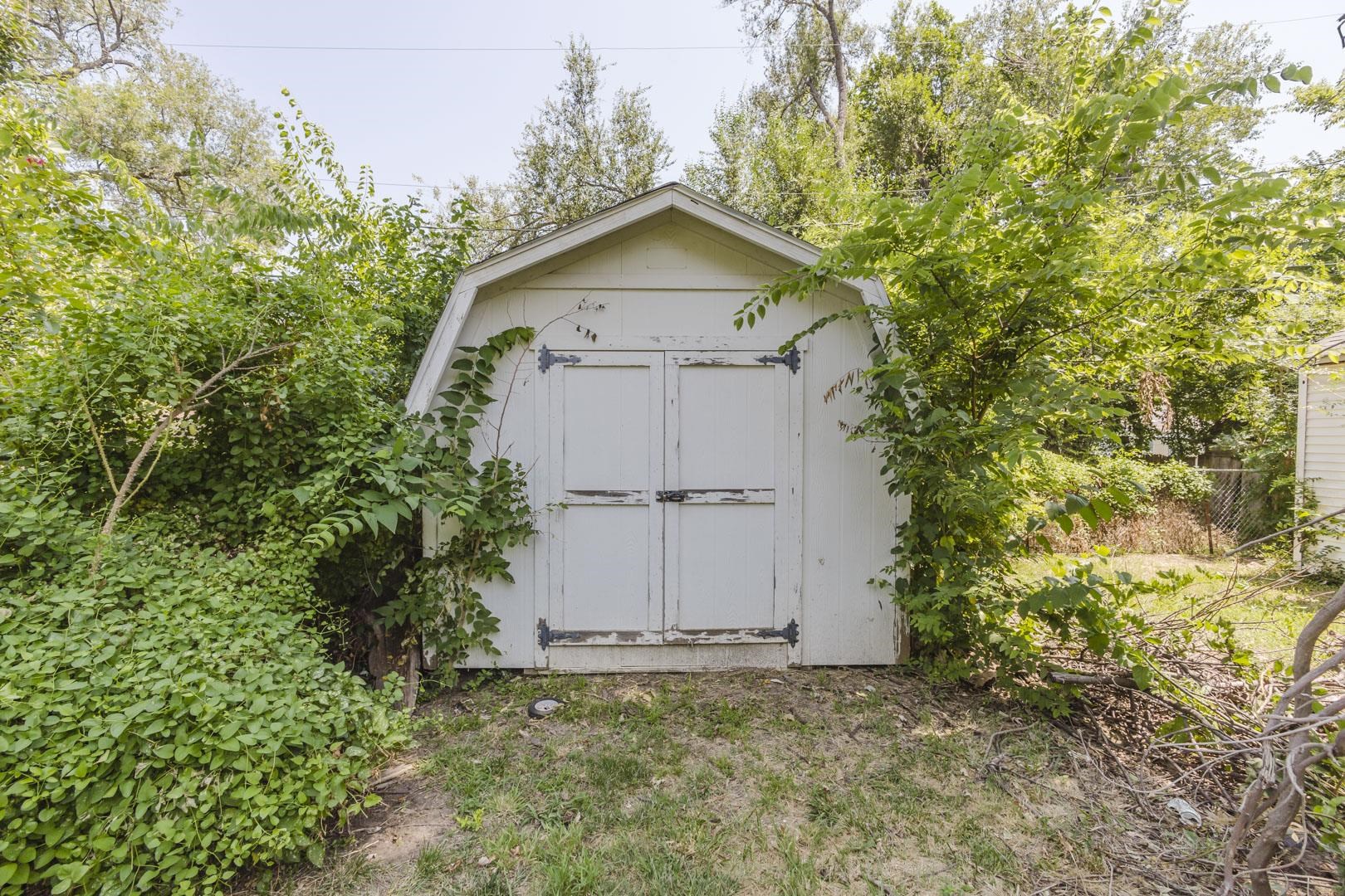 1120 Pineridge St. Property Photo 23