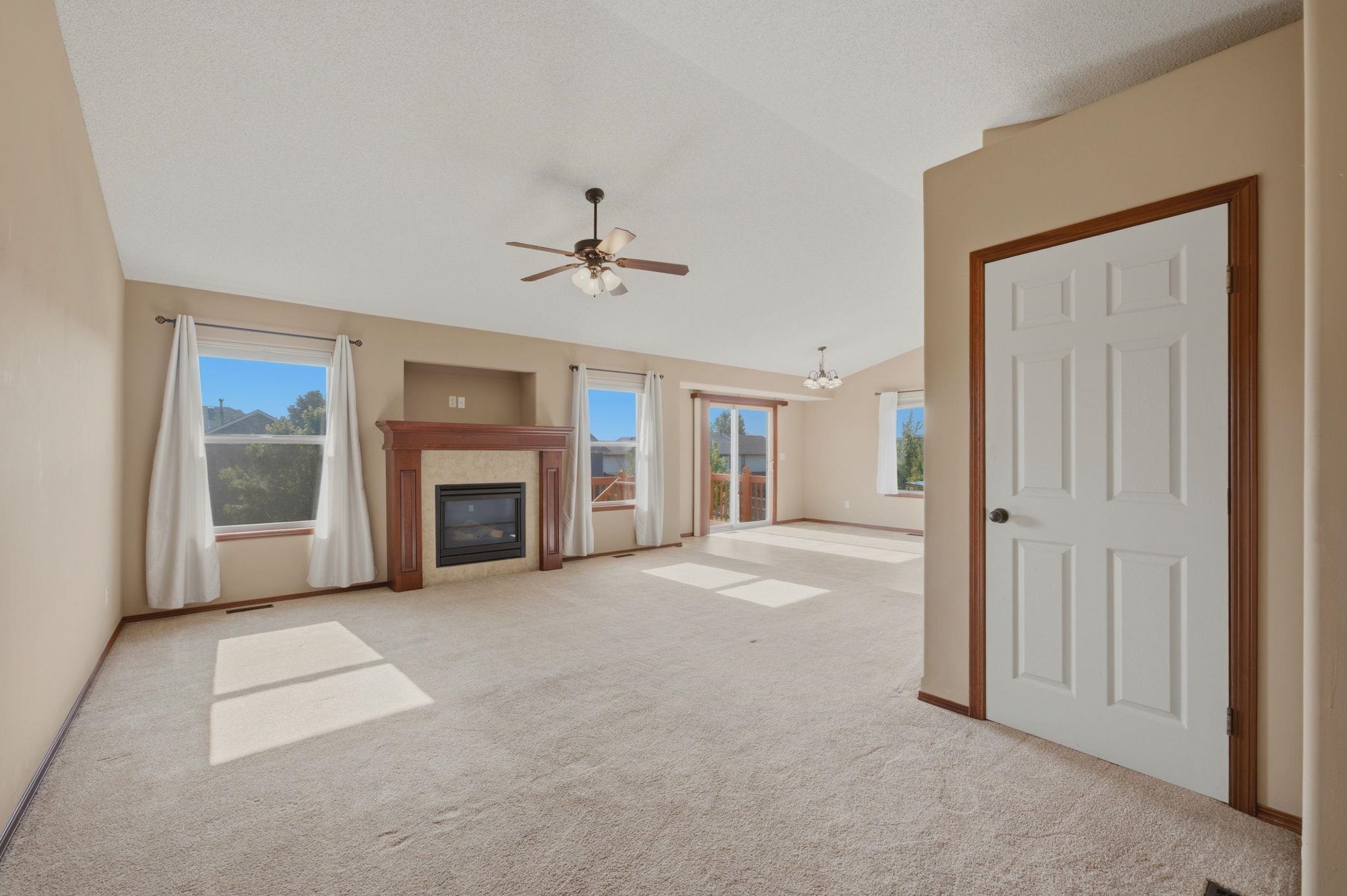 5112 N Saker Cir Property Photo 3
