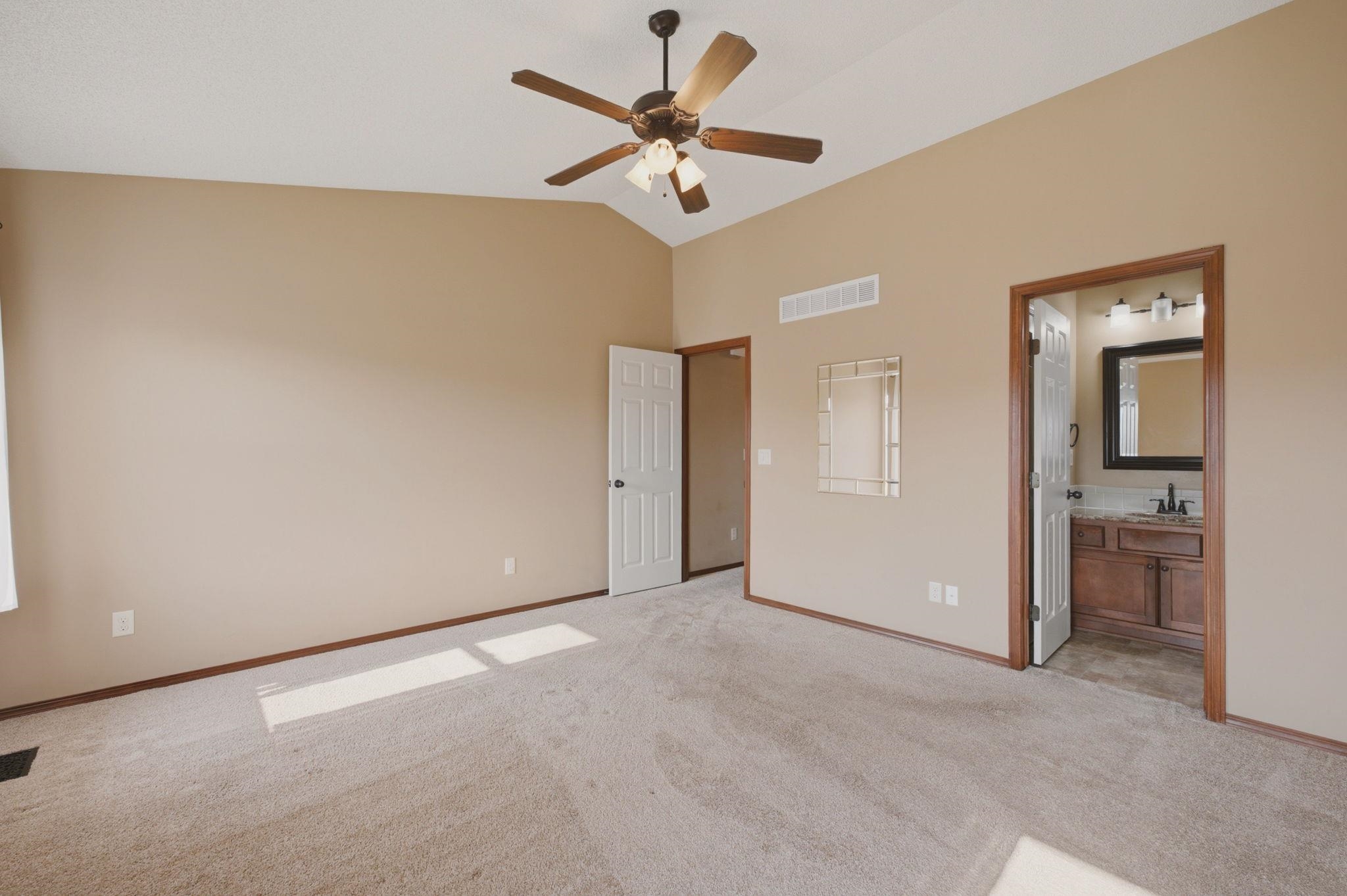 5112 N Saker Cir Property Photo 14
