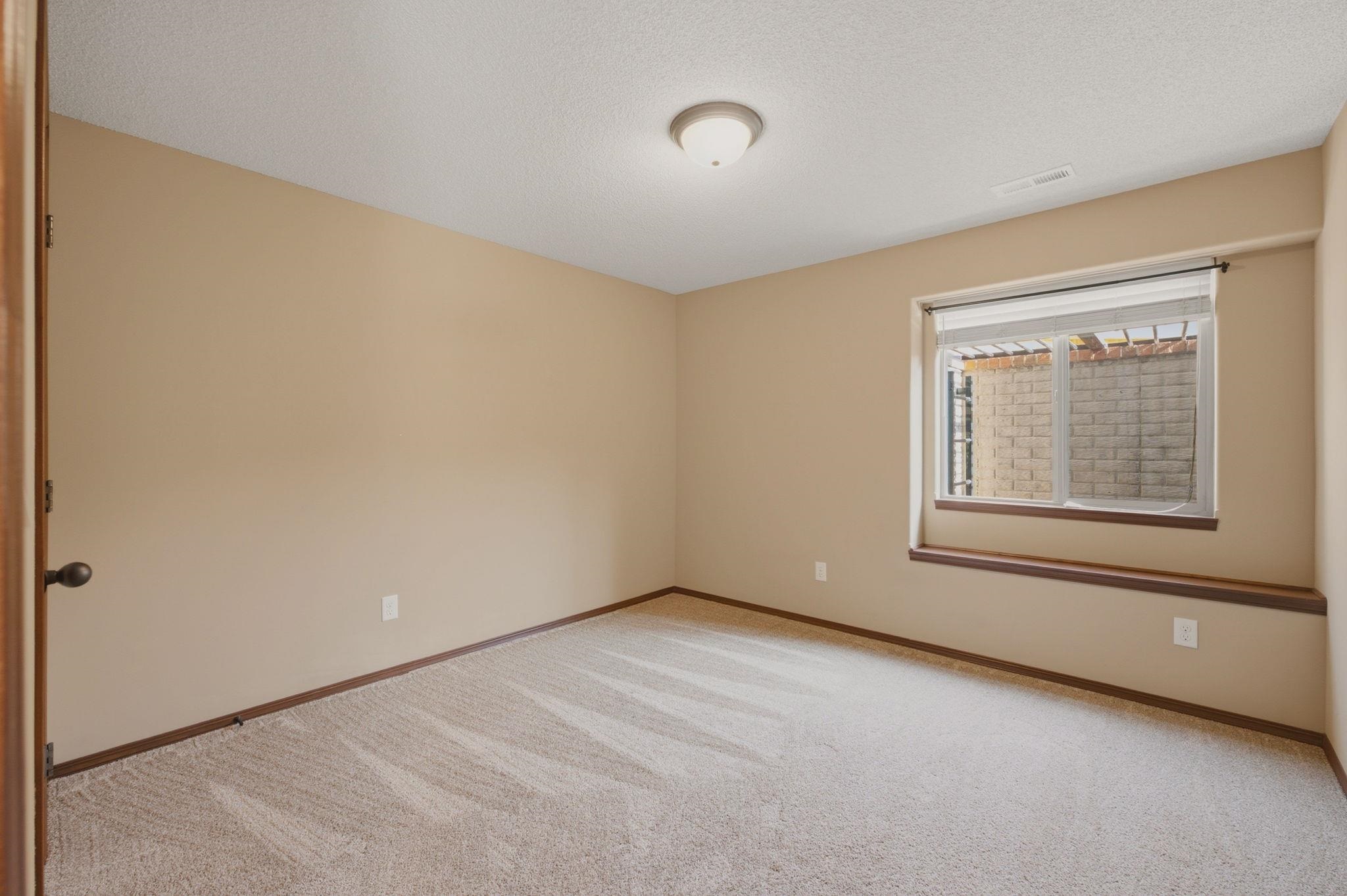 5112 N Saker Cir Property Photo 24