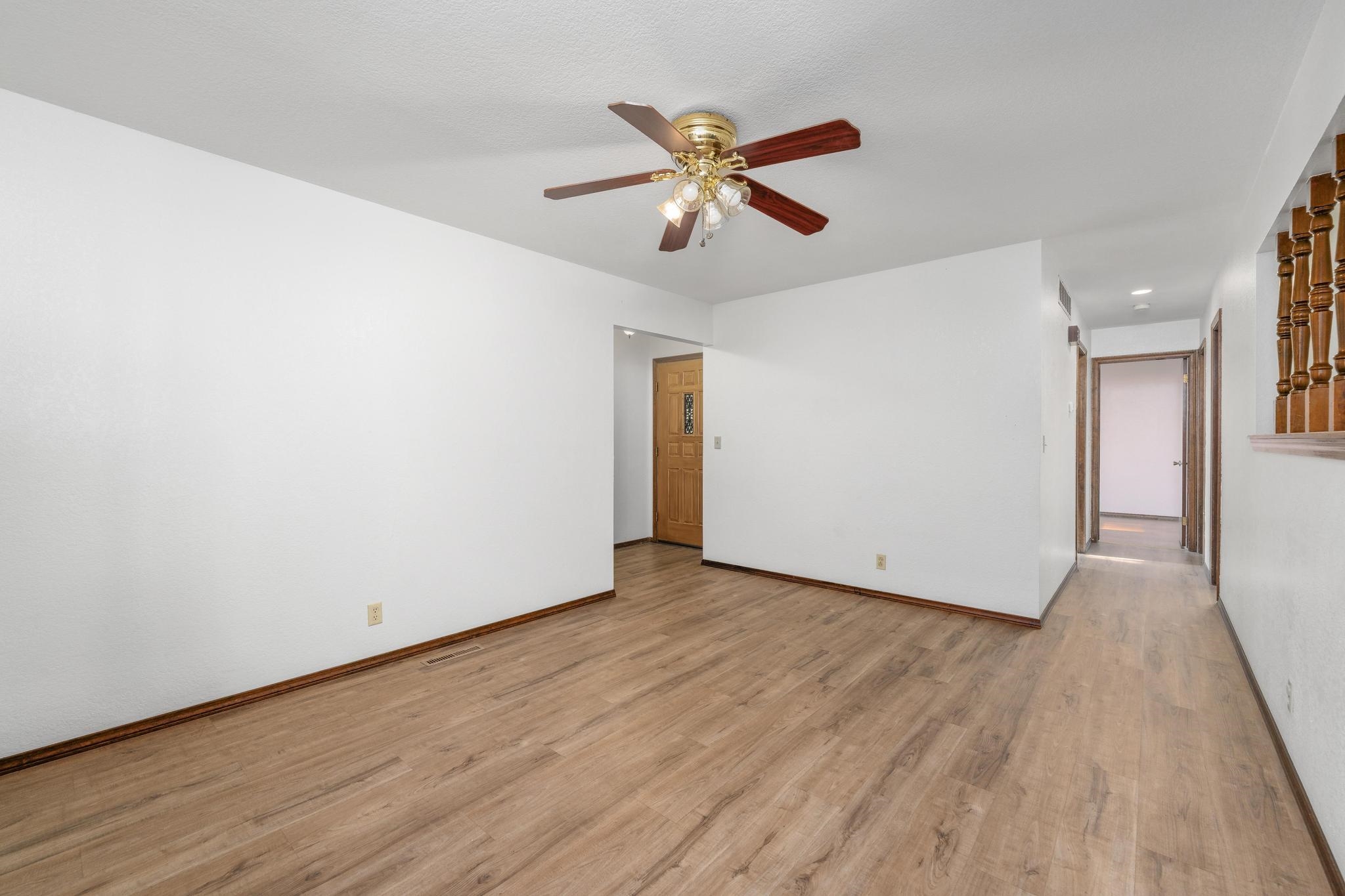 1305 N Sheridan St Property Photo 5