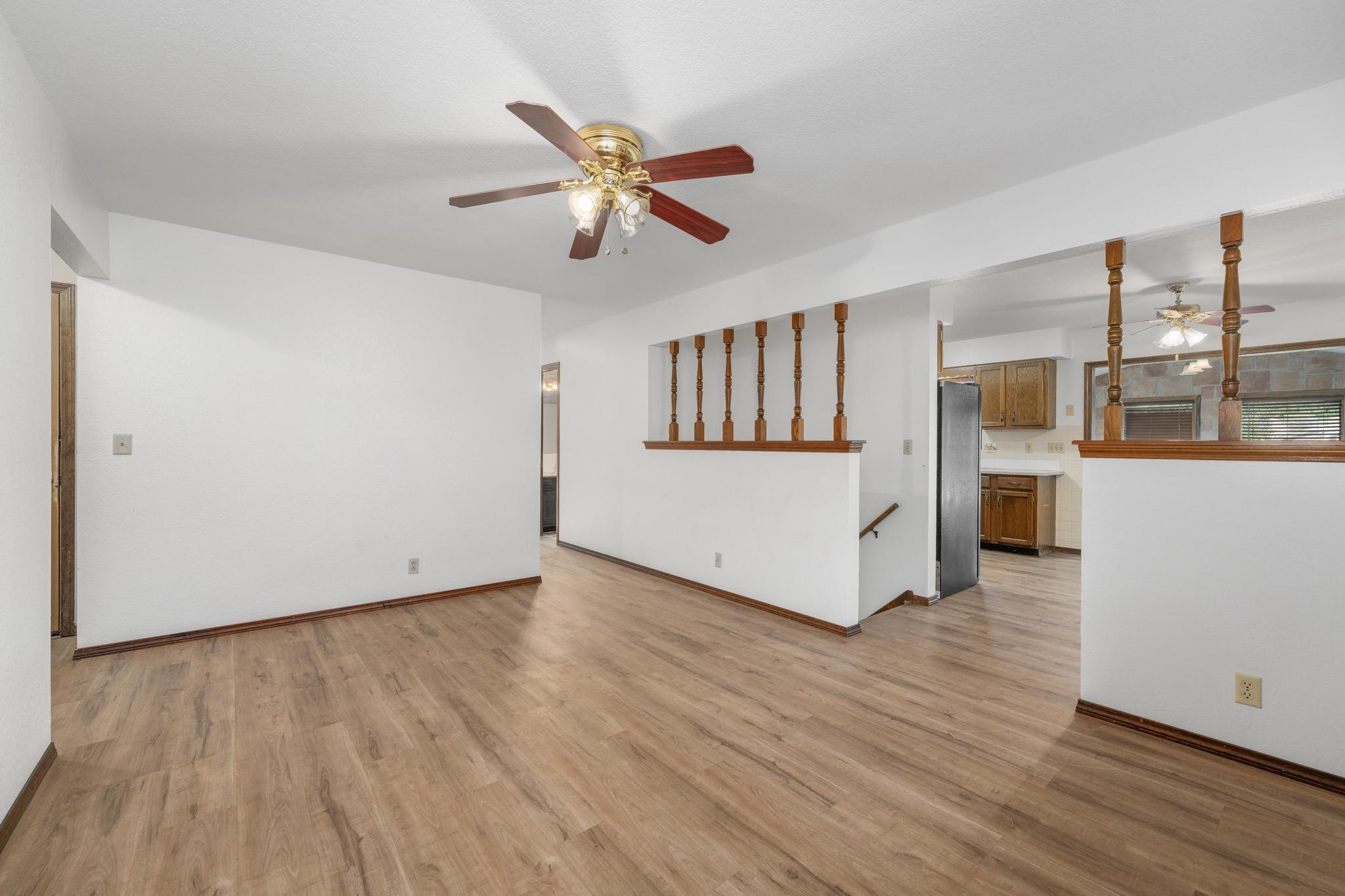 1305 N Sheridan St Property Photo 6