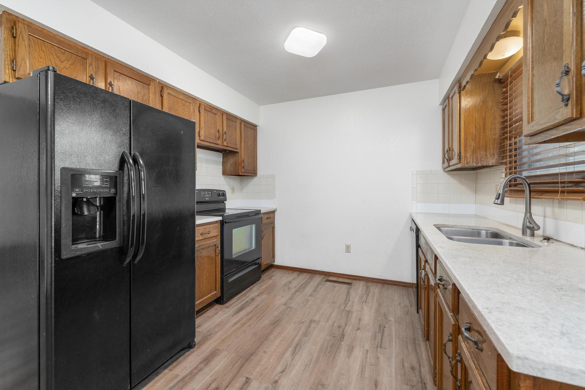 1305 N Sheridan St Property Photo 10