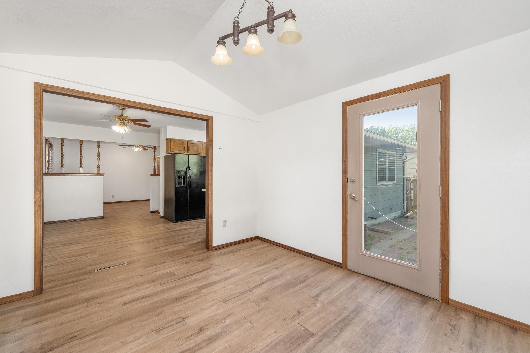 1305 N Sheridan St Property Photo 16